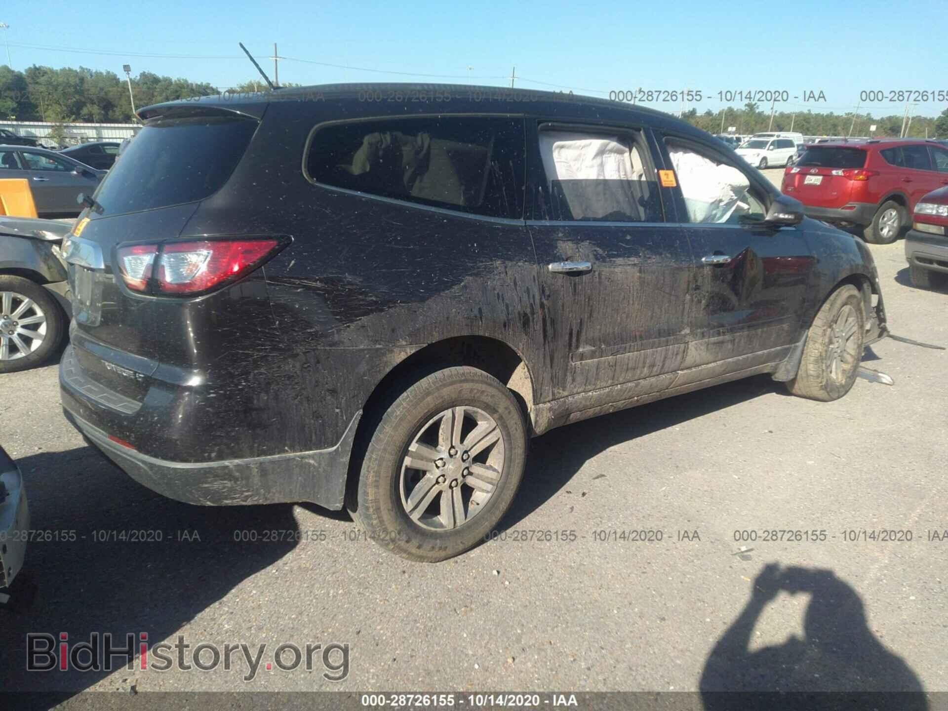 2015 CHEVROLET TRAVERSE - VIN: 1GNKRHKD3FJ284313 - Фото 4