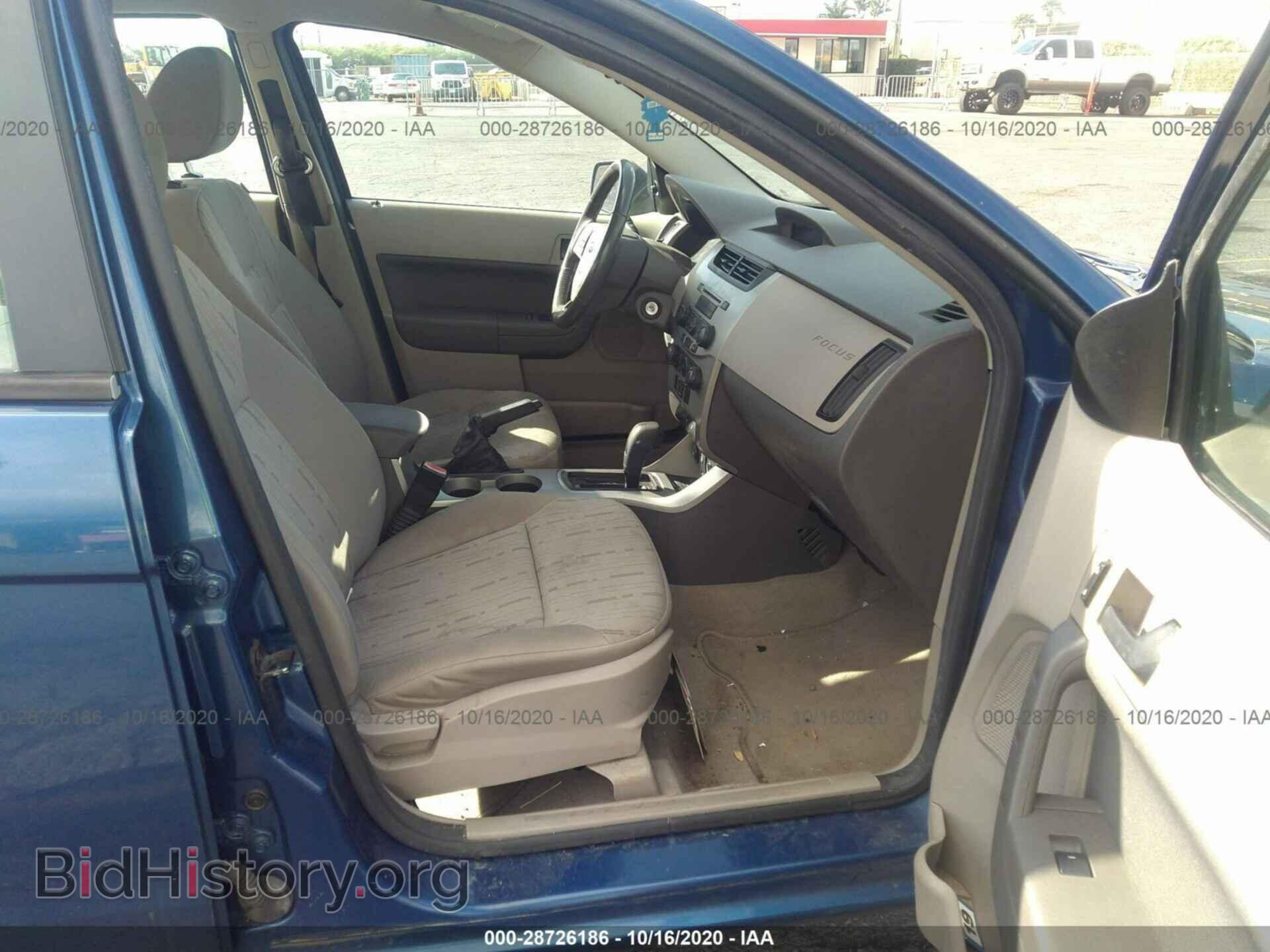 2008 FORD FOCUS - VIN: 1FAHP35N88W196174 - Фото 5