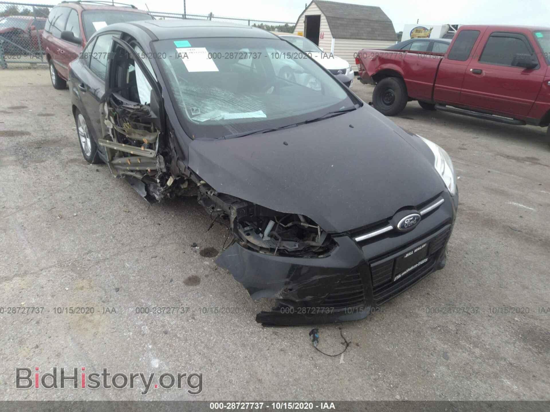 Фотография 1FAHP3F21CL361500 - FORD FOCUS 2012
