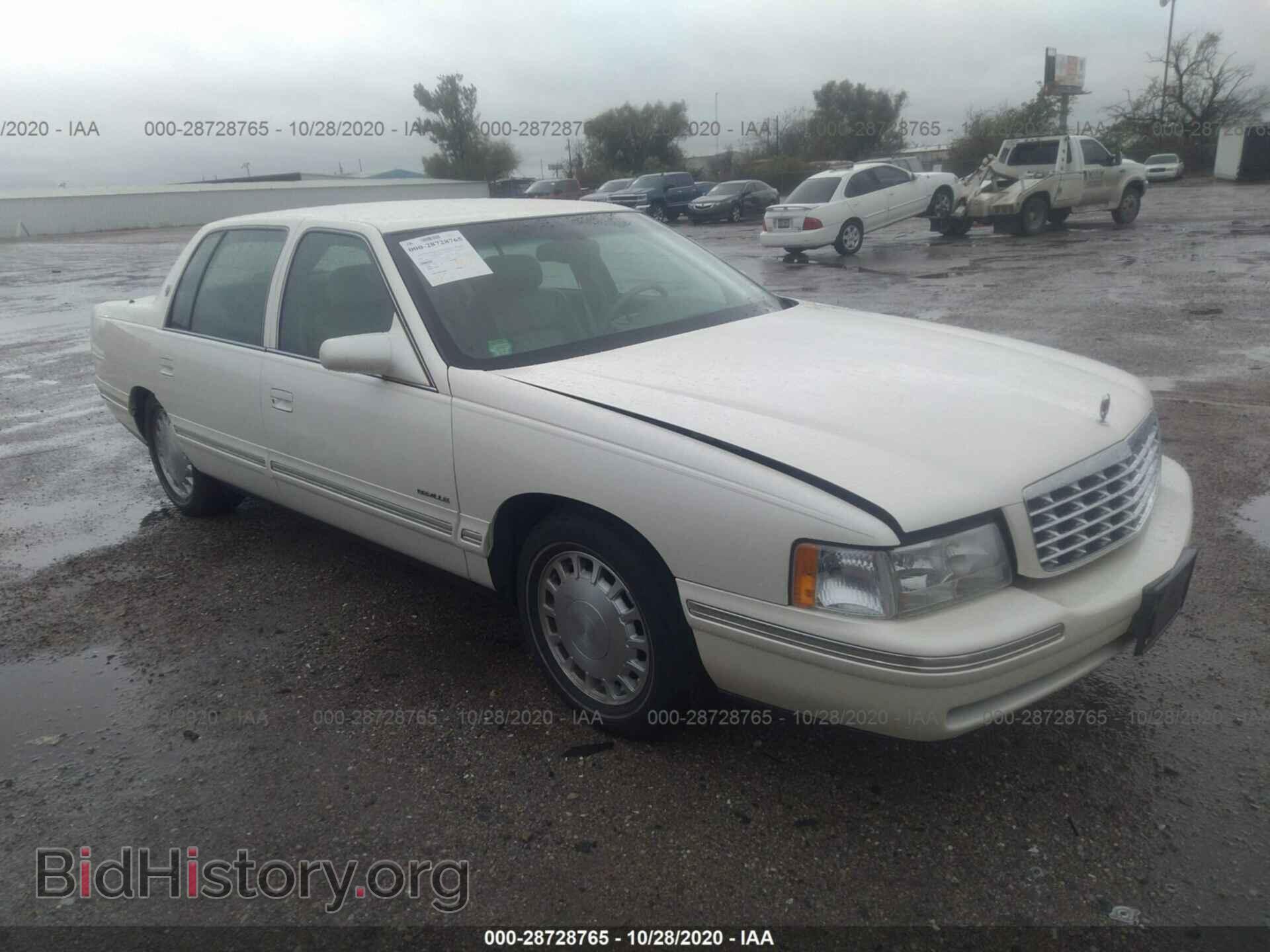 Photo 1G6KD54Y3WU800306 - CADILLAC DEVILLE 1998