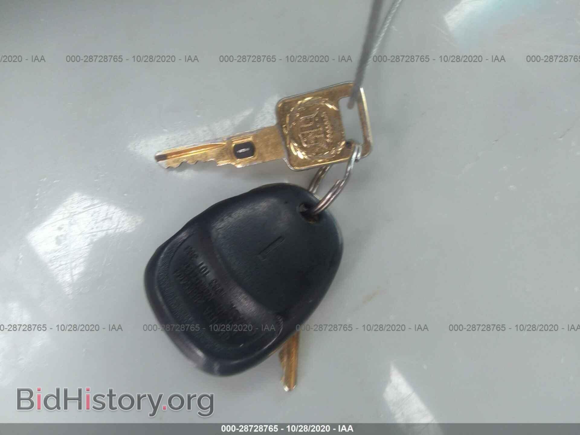 1998 CADILLAC DEVILLE - VIN: 1G6KD54Y3WU800306 - Фото 11