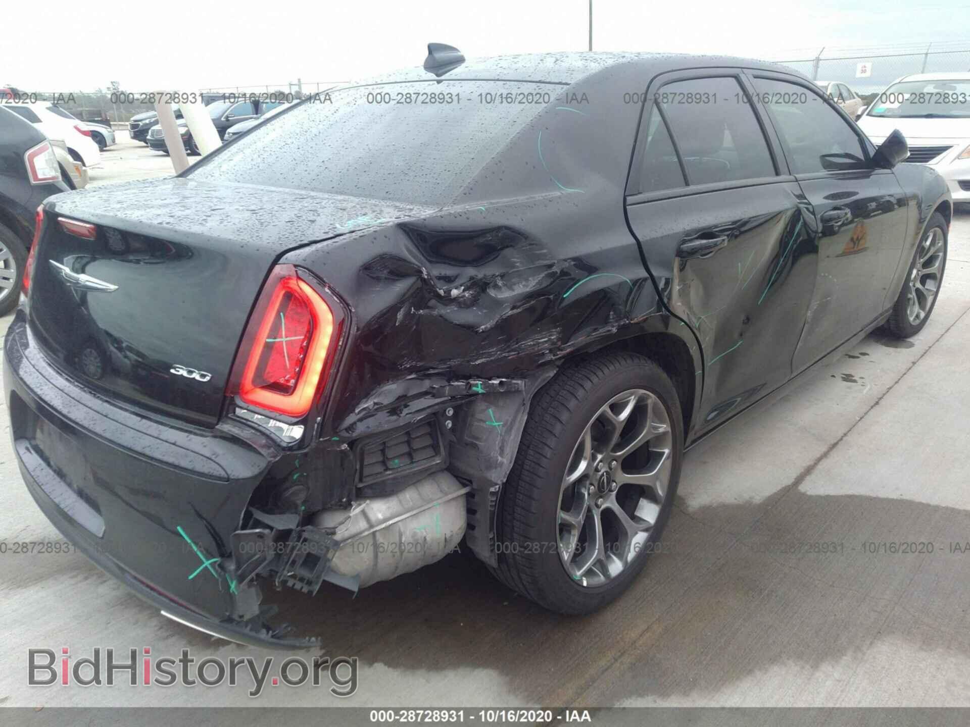 2018 CHRYSLER 300 - VIN: 2C3CCAAG5JH340865 - Фото 4
