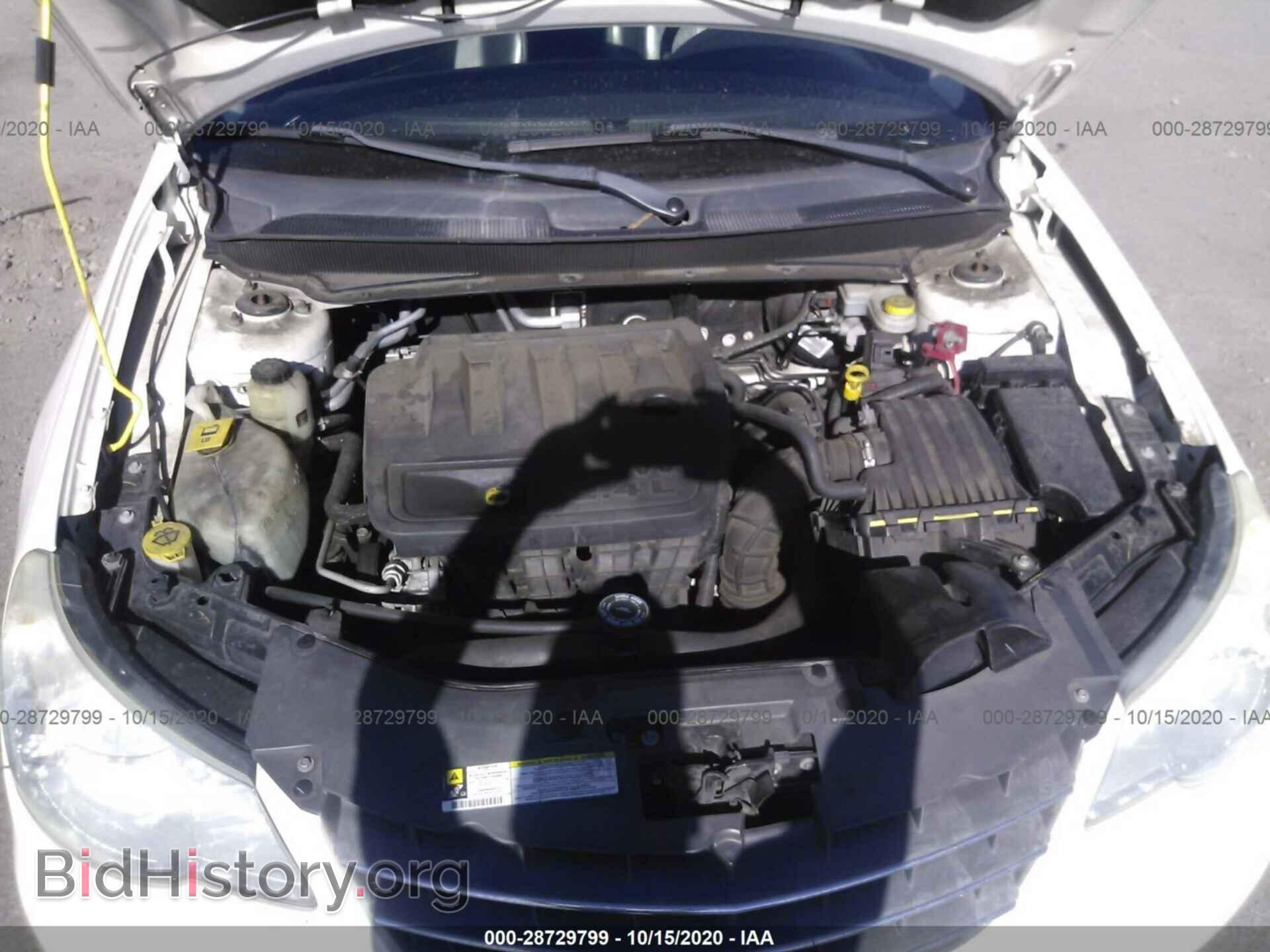 2010 CHRYSLER SEBRING - VIN: 1C3CC5FB8AN220411 - Фото 10