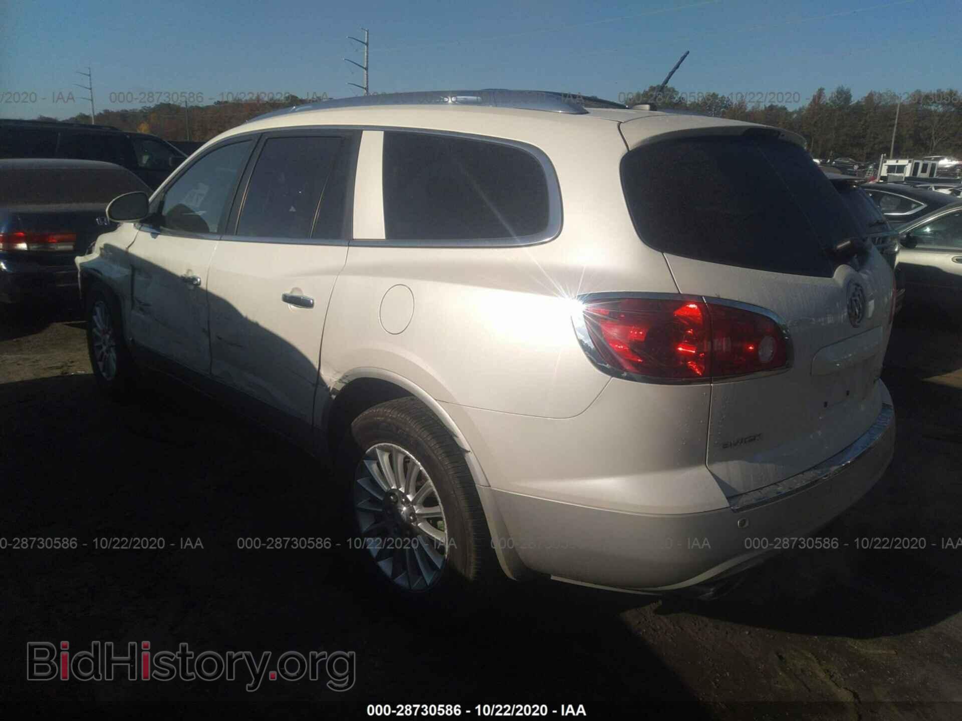 2011 BUICK ENCLAVE - VIN: 5GAKVBEDXBJ303917 - Фото 3