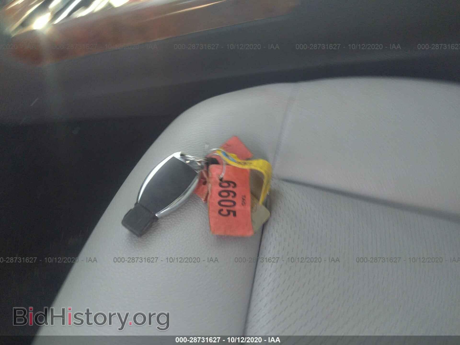 2012 MERCEDES-BENZ E-CLASS - VIN: WDDHF8JB7CA580222 - Фото 11