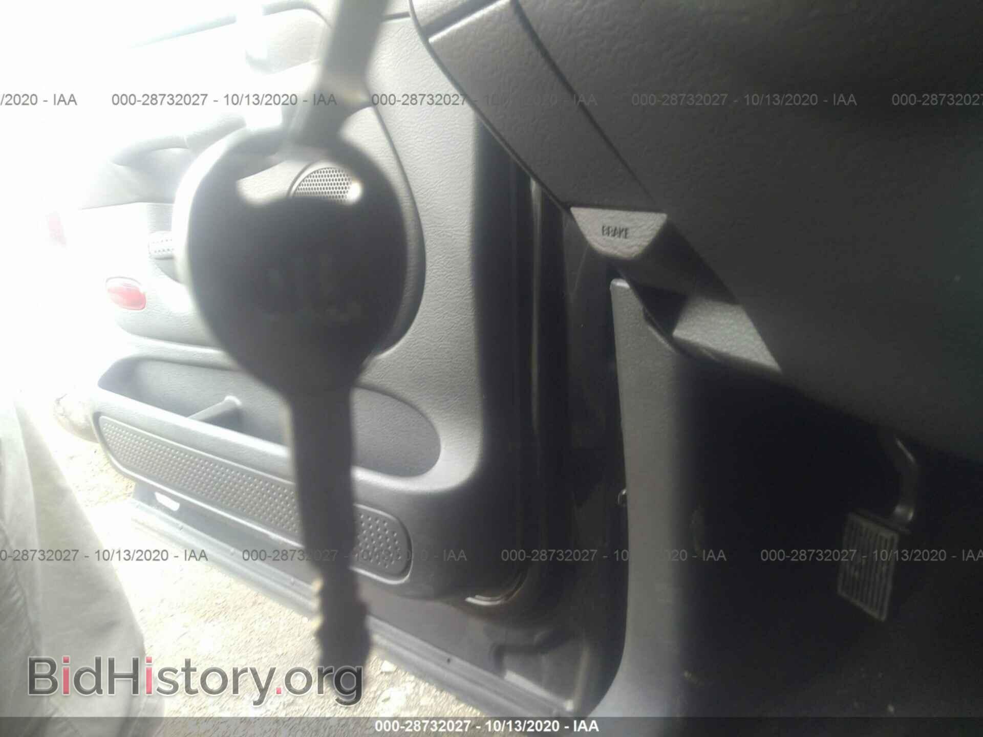 2004 DODGE RAM 1500 - VIN: 1D7HU18D84J280146 - Фото 11