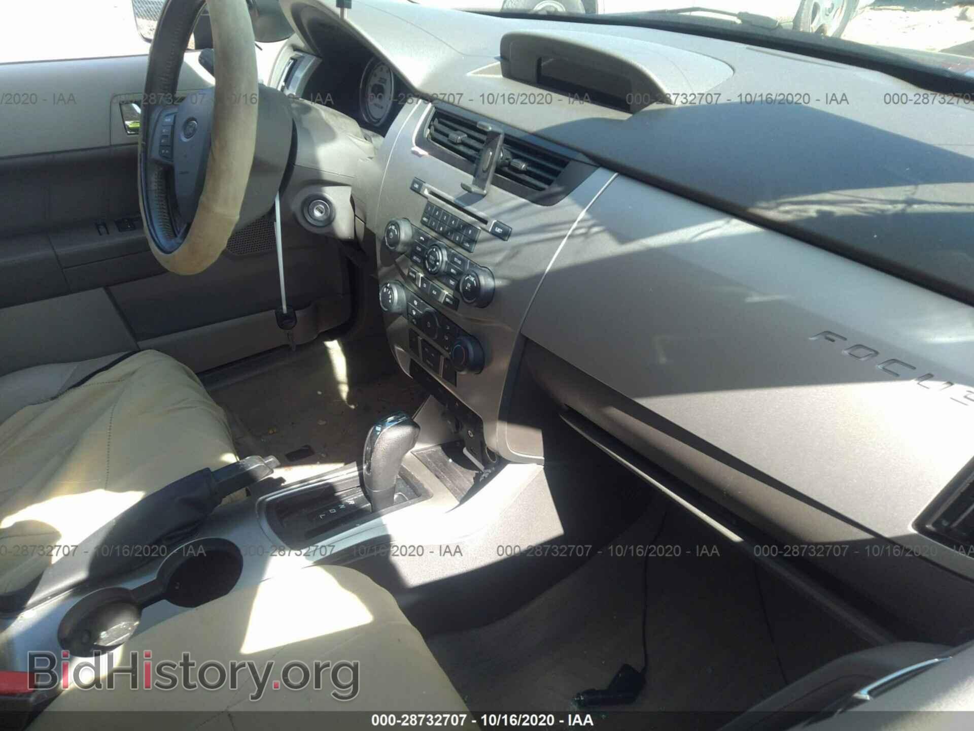 2009 FORD FOCUS - VIN: 1FAHP37N59W224477 - Фото 5