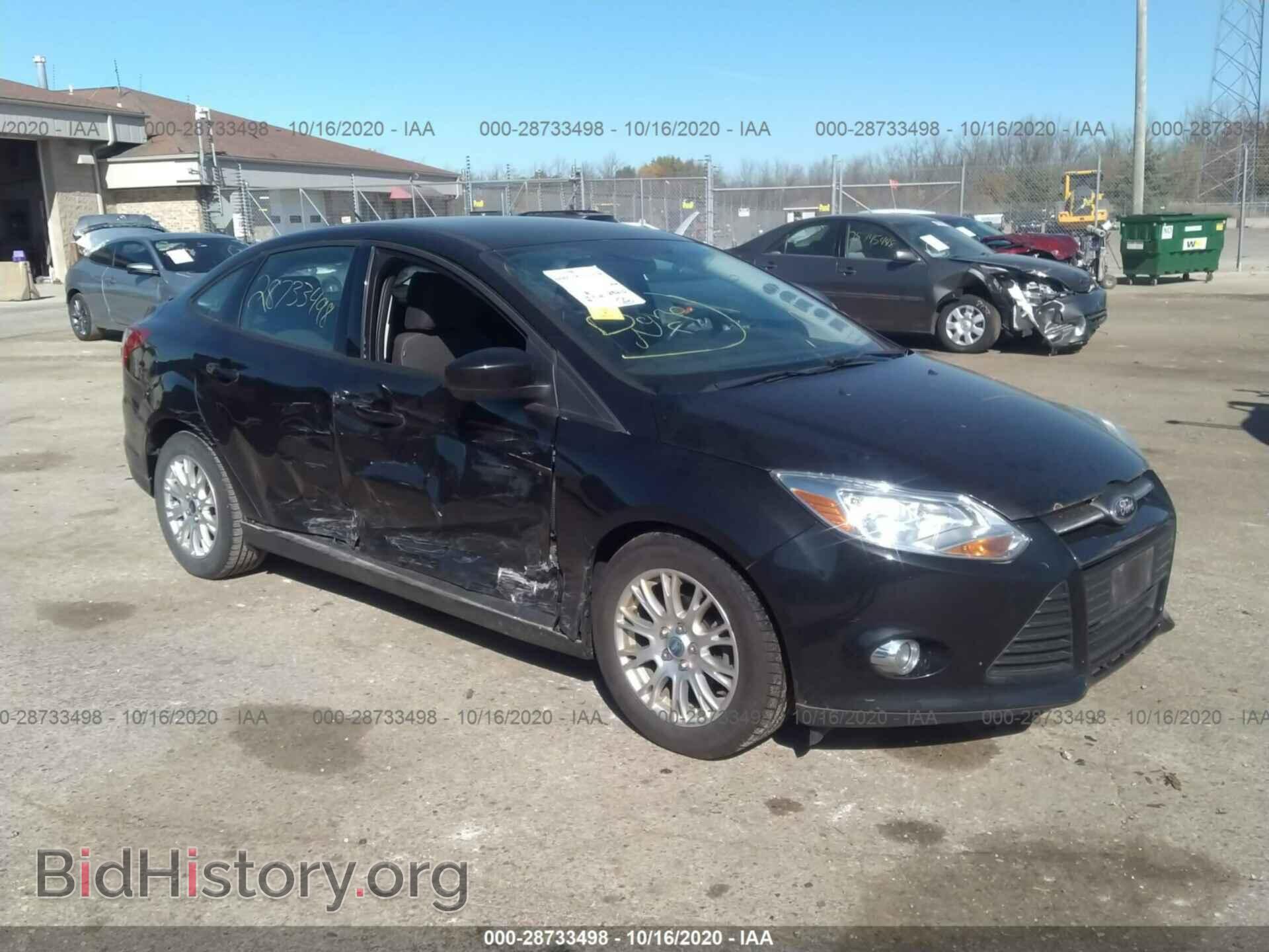 Photo 1FAHP3F27CL406052 - FORD FOCUS 2012