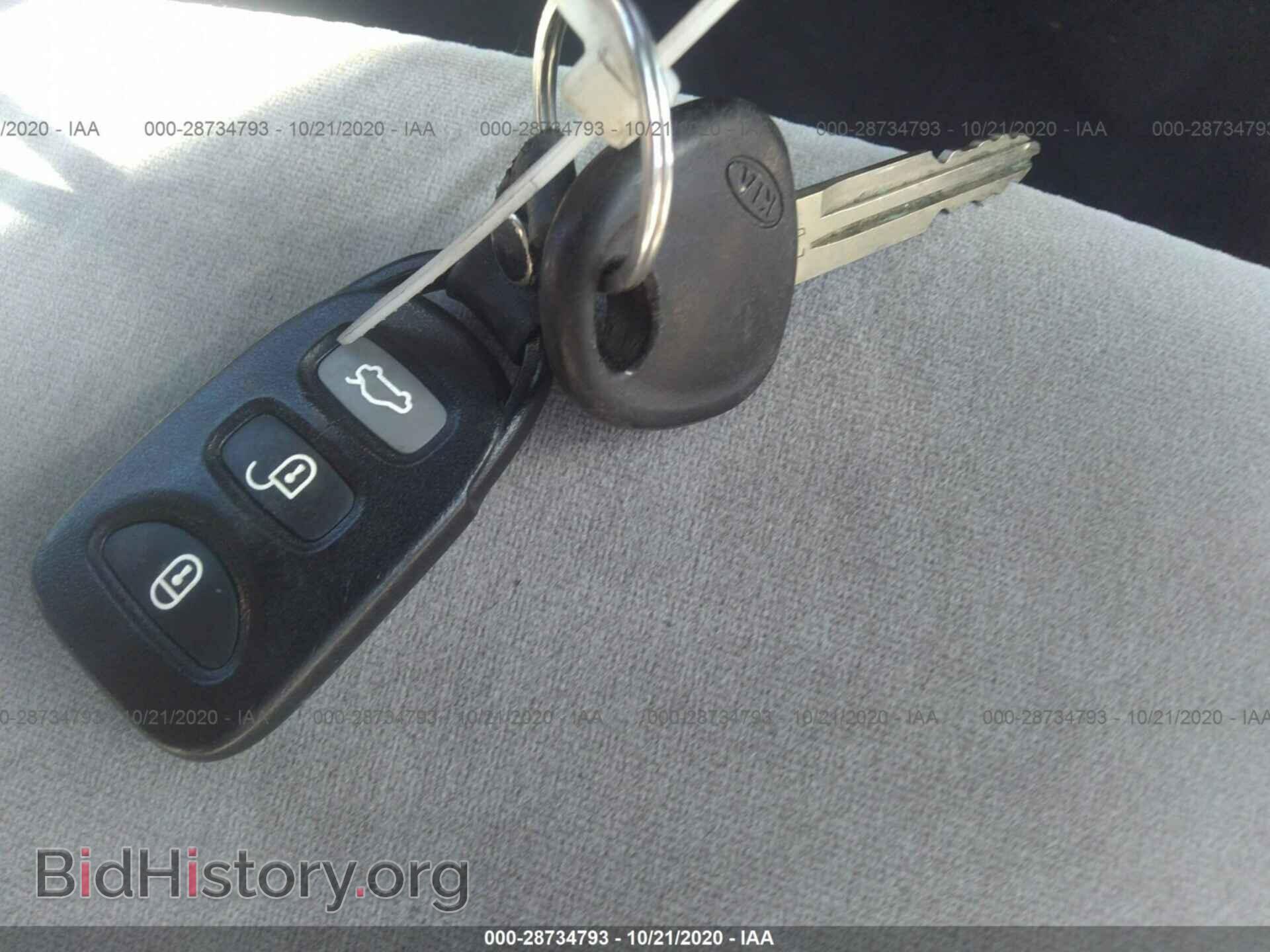 2009 KIA SPECTRA - VIN: KNAFE221995625698 - Фото 11