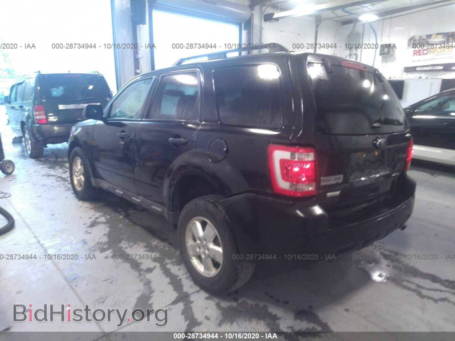2011 FORD ESCAPE - VIN: 1FMCU0D75BKB01112 - Photo 3