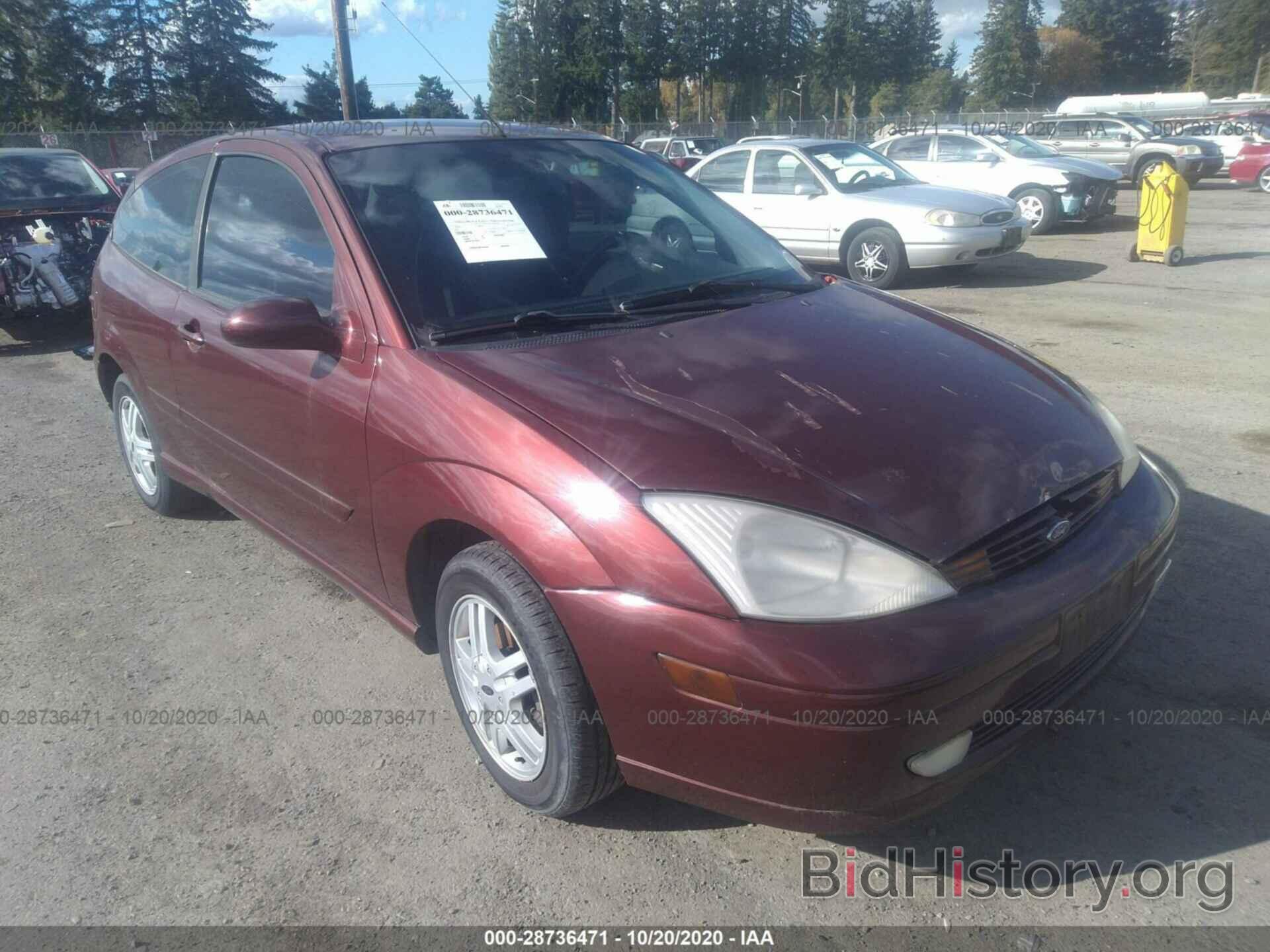 Фотография 3FAFP3135YR143365 - FORD FOCUS 2000