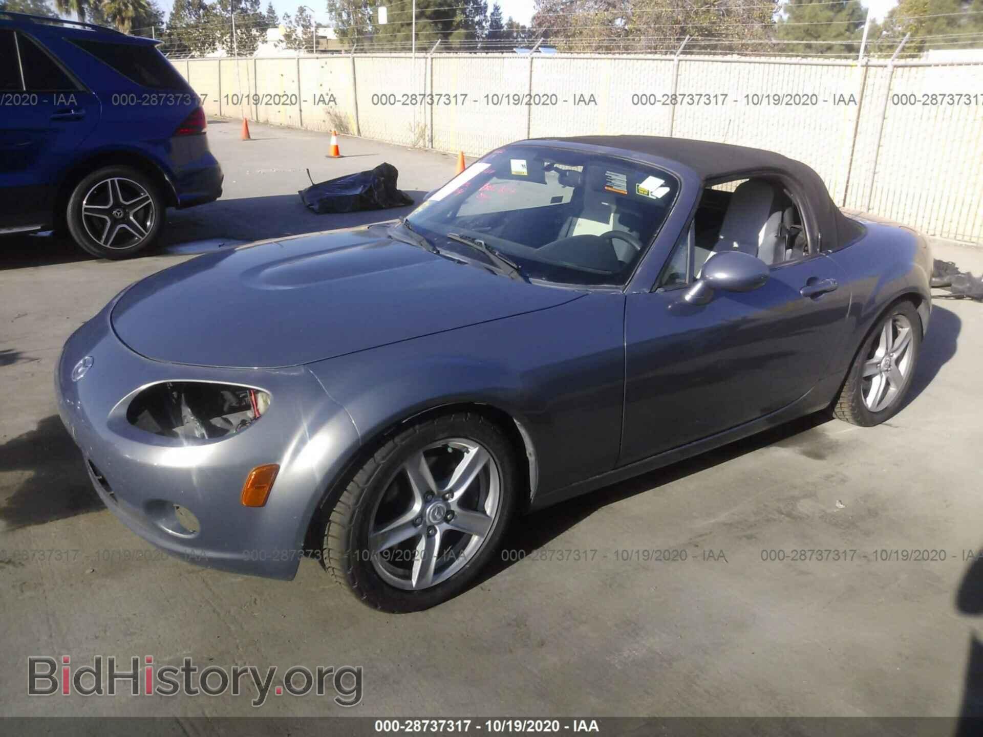 2006 MAZDA MX-5 MIATA - VIN: JM1NC25F260119909 - Фото 2