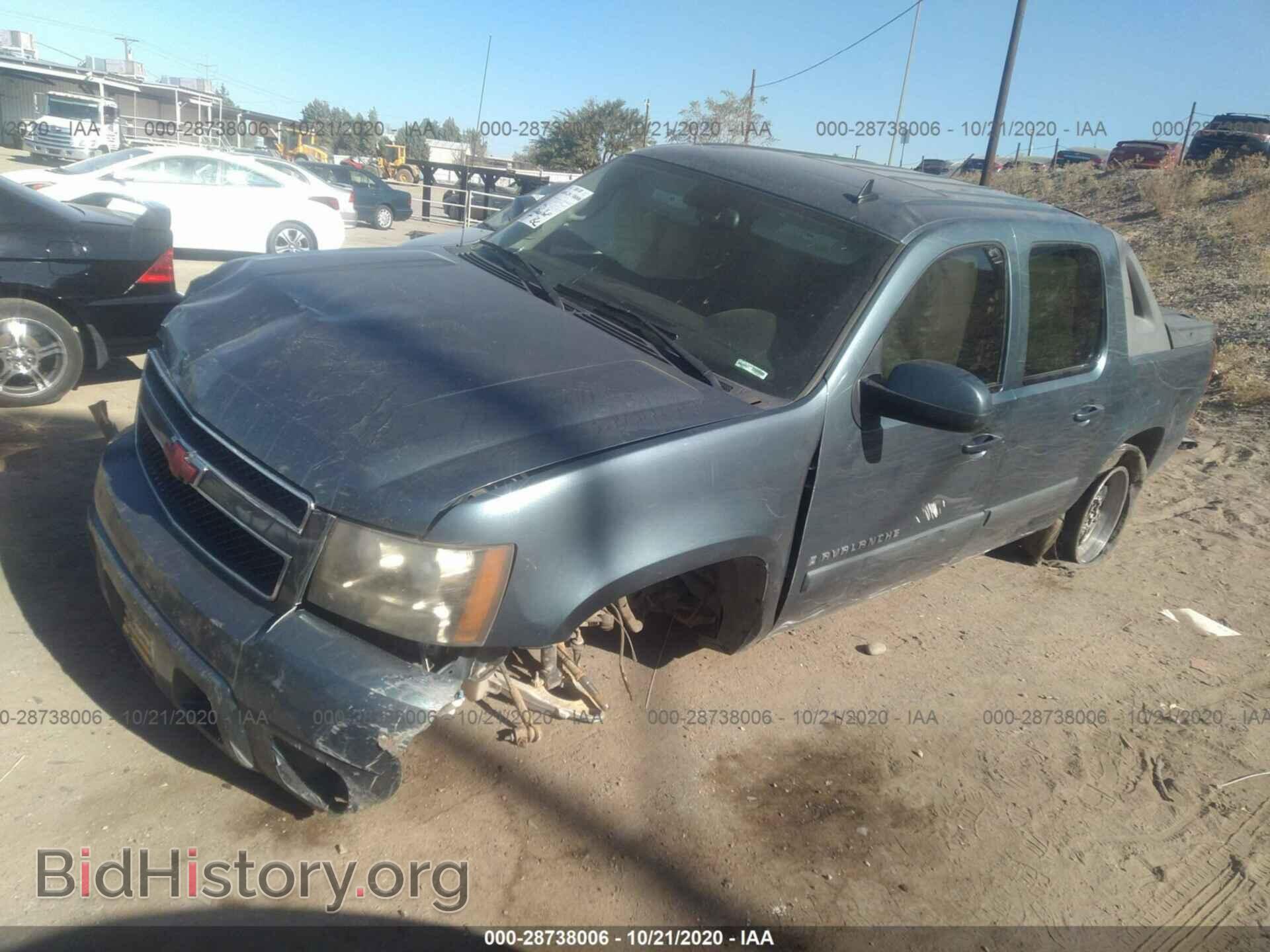 2008 CHEVROLET AVALANCHE - VIN: 3GNFK12328G121273 - Фото 2