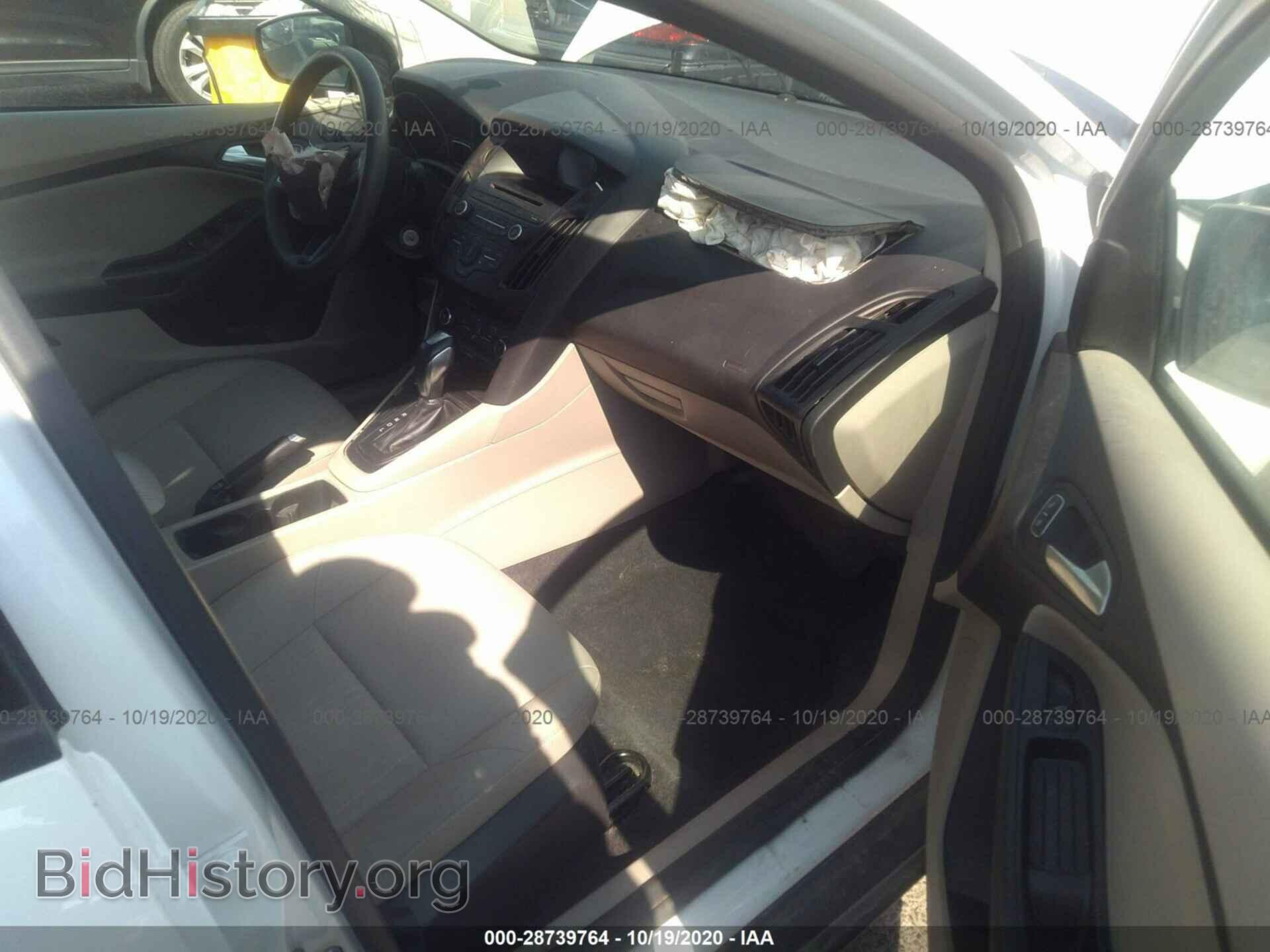 2016 FORD FOCUS - VIN: 1FADP3F22GL402169 - Photo 5