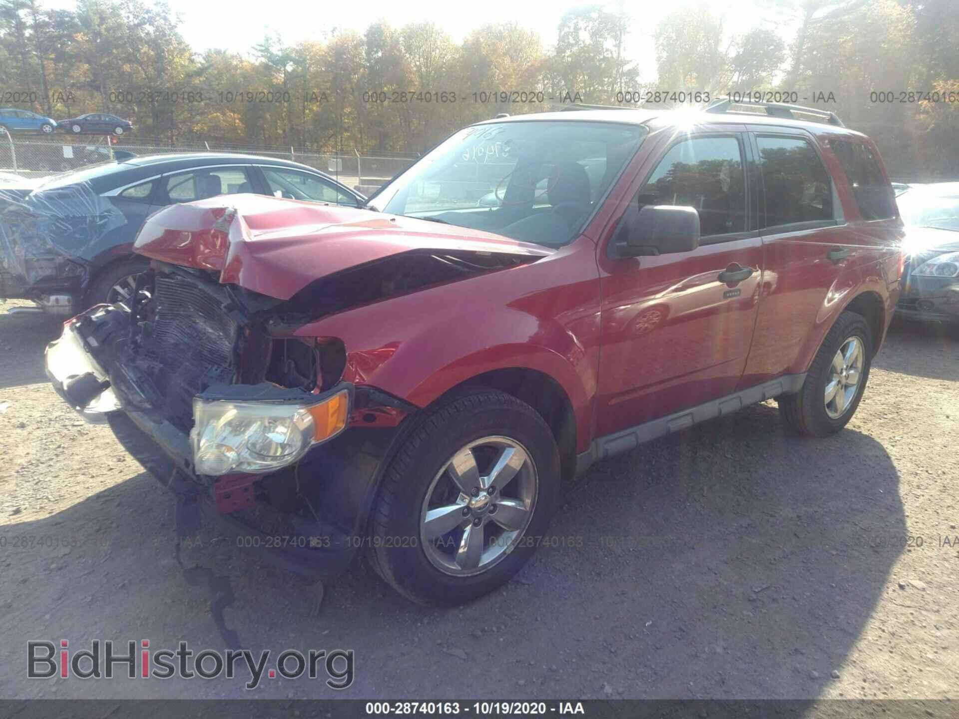 2009 FORD ESCAPE - VIN: 1FMCU93G99KB01193 - Фото 2