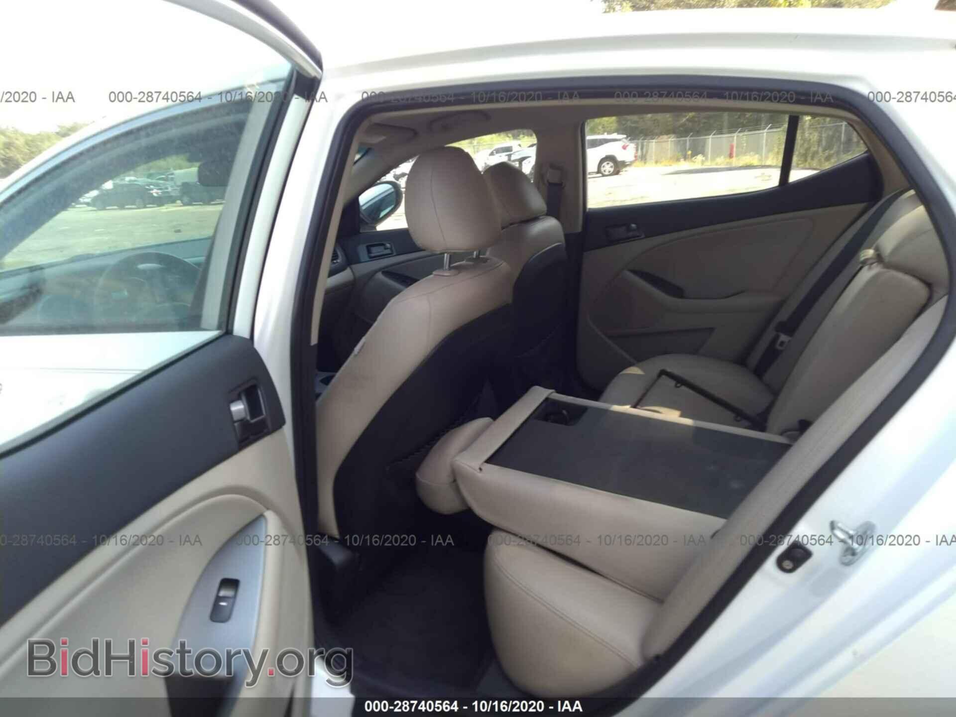 2011 KIA OPTIMA - VIN: KNAGM4A77B5083371 - Фото 8