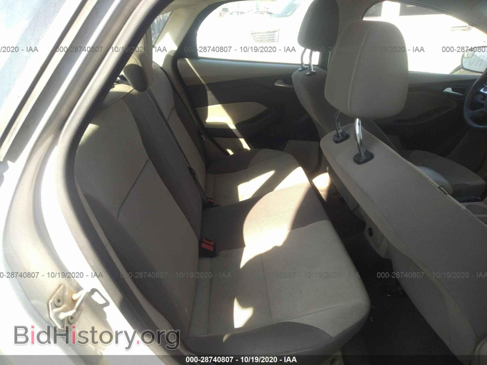 2012 FORD FOCUS - VIN: 1FAHP3F23CL139587 - Photo 8