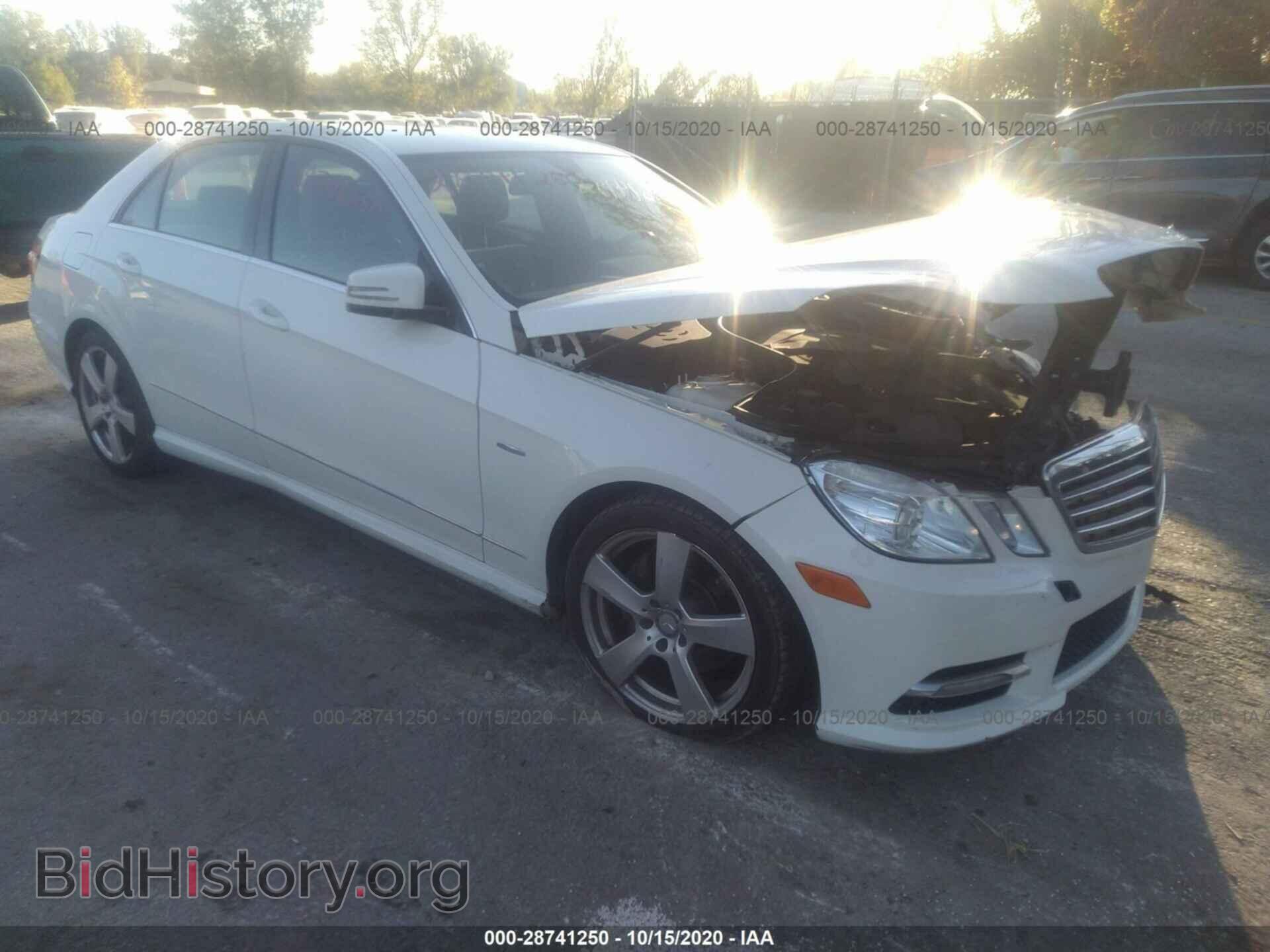 Photo WDDHF5KB5CA595820 - MERCEDES-BENZ E-CLASS 2012