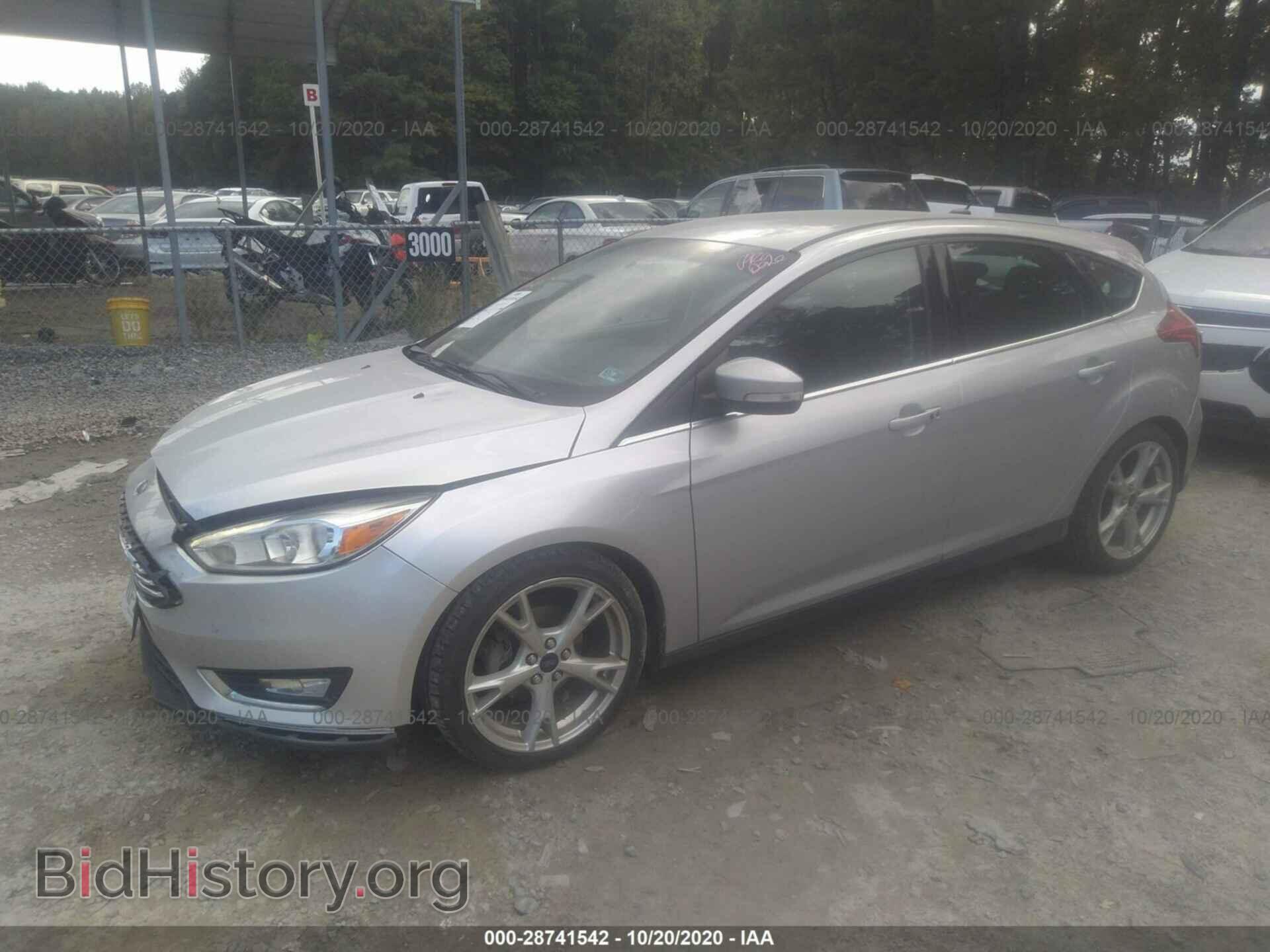 2015 FORD FOCUS - VIN: 1FADP3N20FL366563 - Фото 2