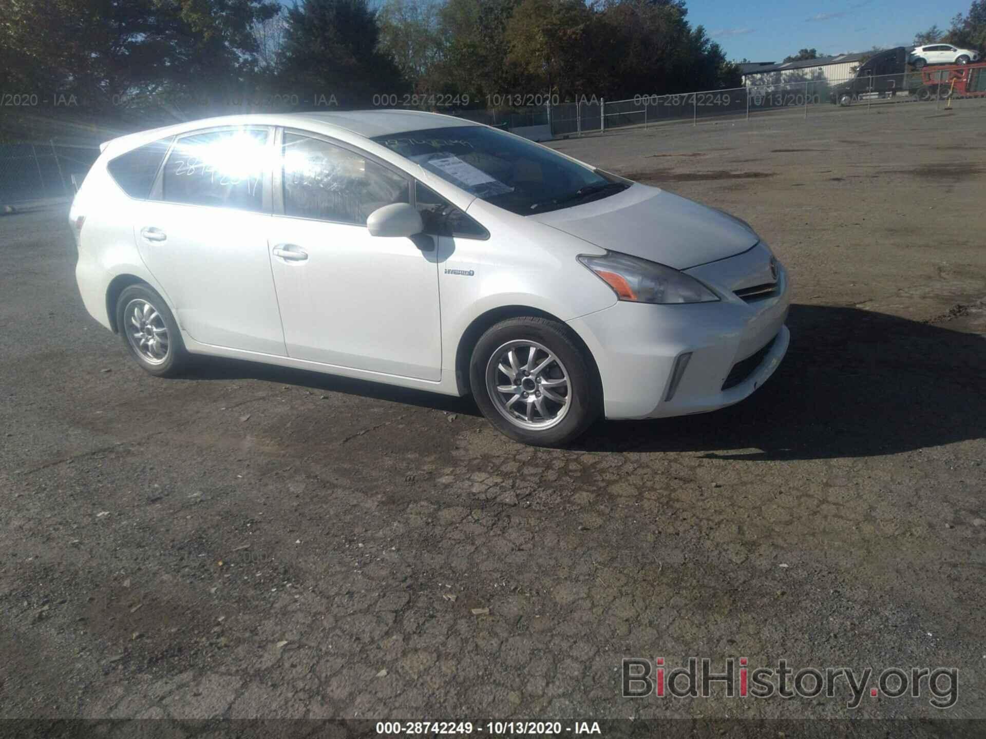 Photo JTDZN3EU8EJ000285 - TOYOTA PRIUS V 2014