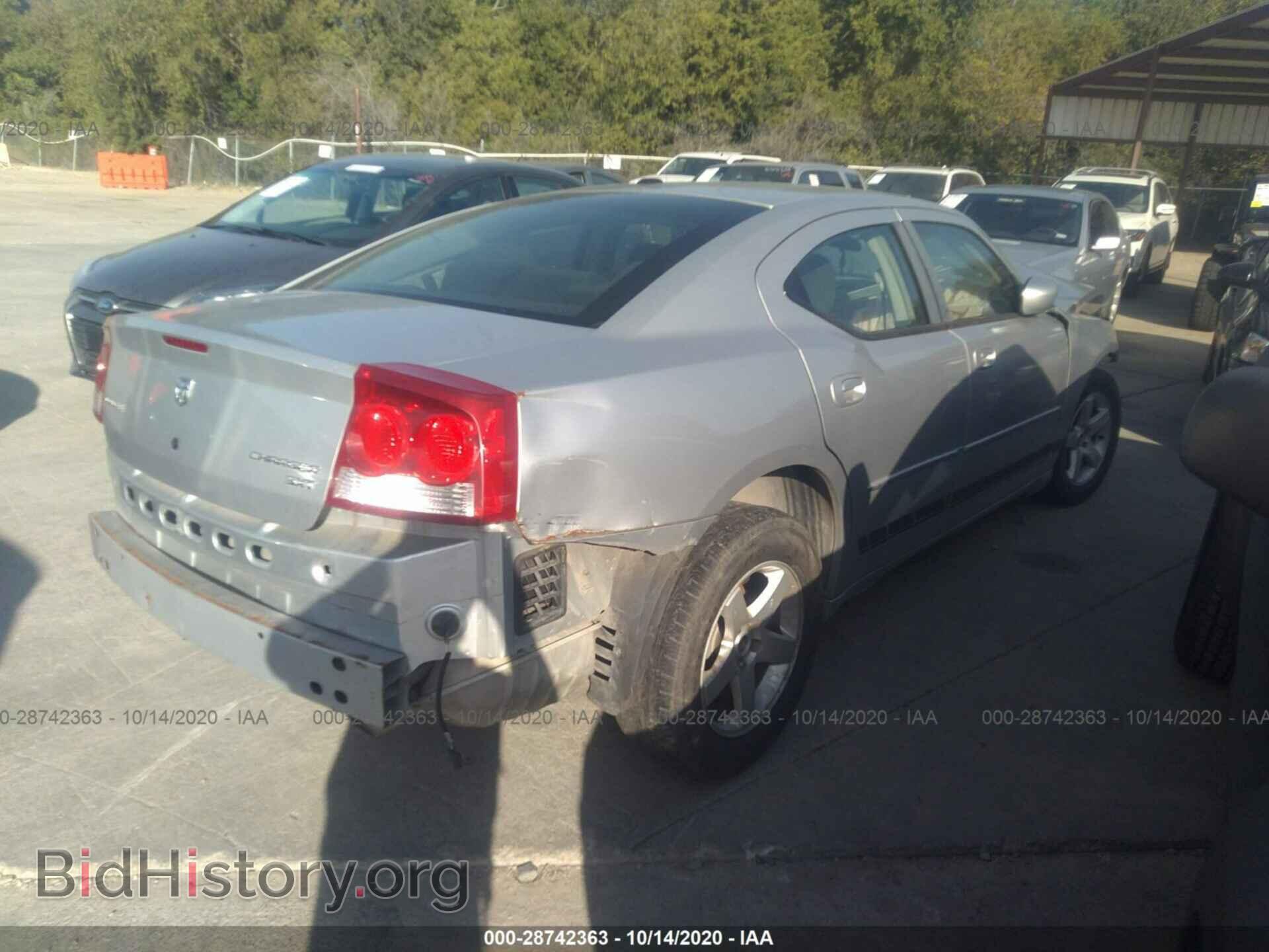 2010 DODGE CHARGER - VIN: 2B3CA3CV6AH183163 - Фото 4