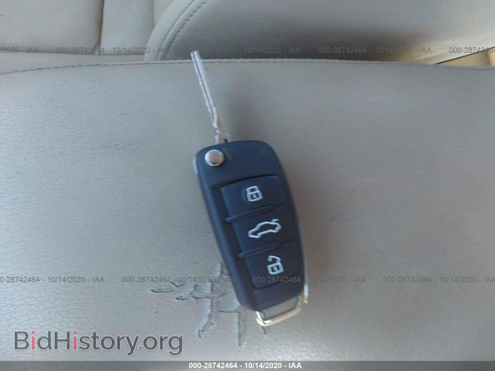 2006 AUDI A6 - VIN: WAUAH74FX6N139551 - Фото 11