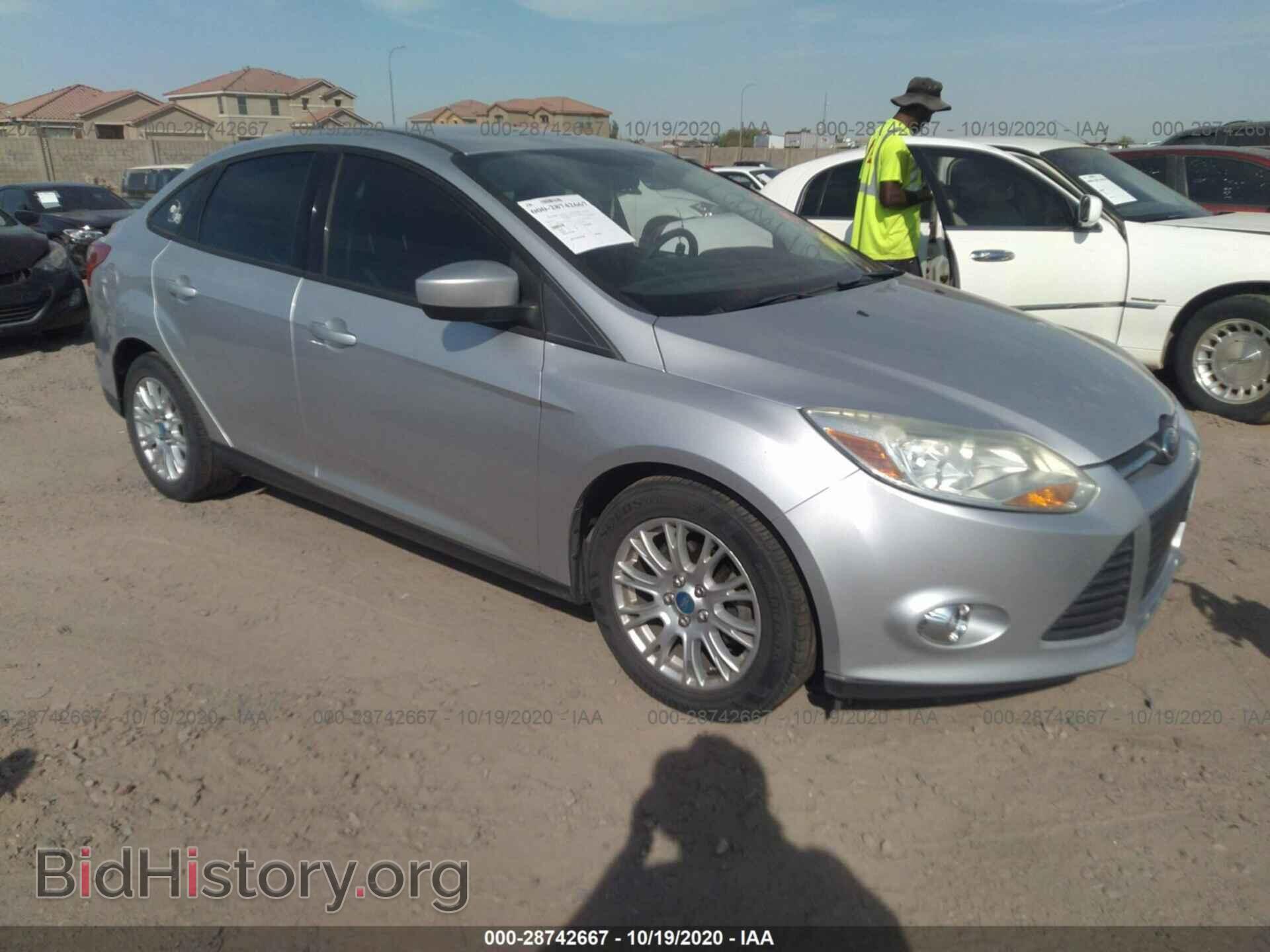 Фотография 1FAHP3F28CL179003 - FORD FOCUS 2012