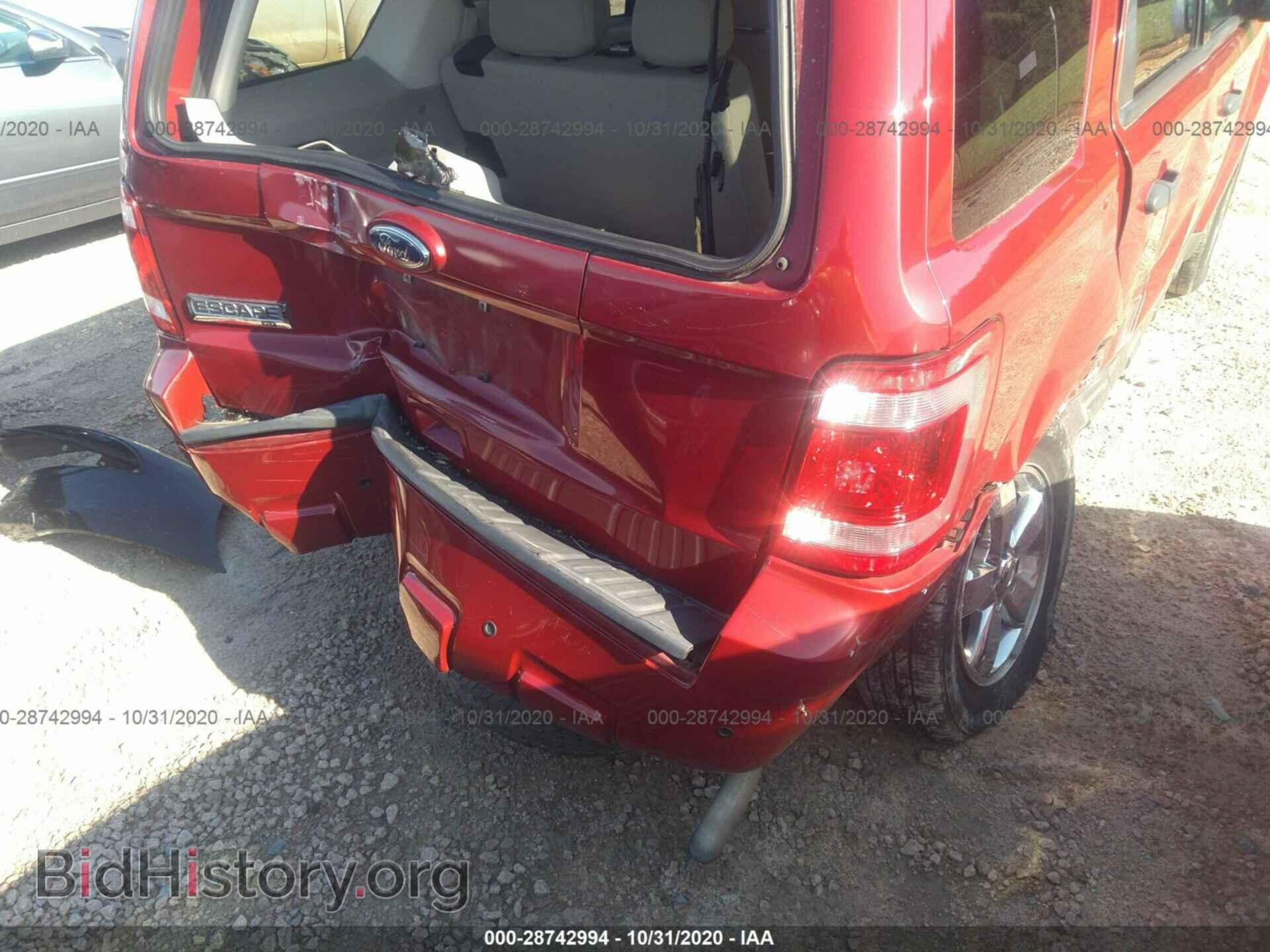 2011 FORD ESCAPE - VIN: 1FMCU0D78BKA21903 - Photo 6