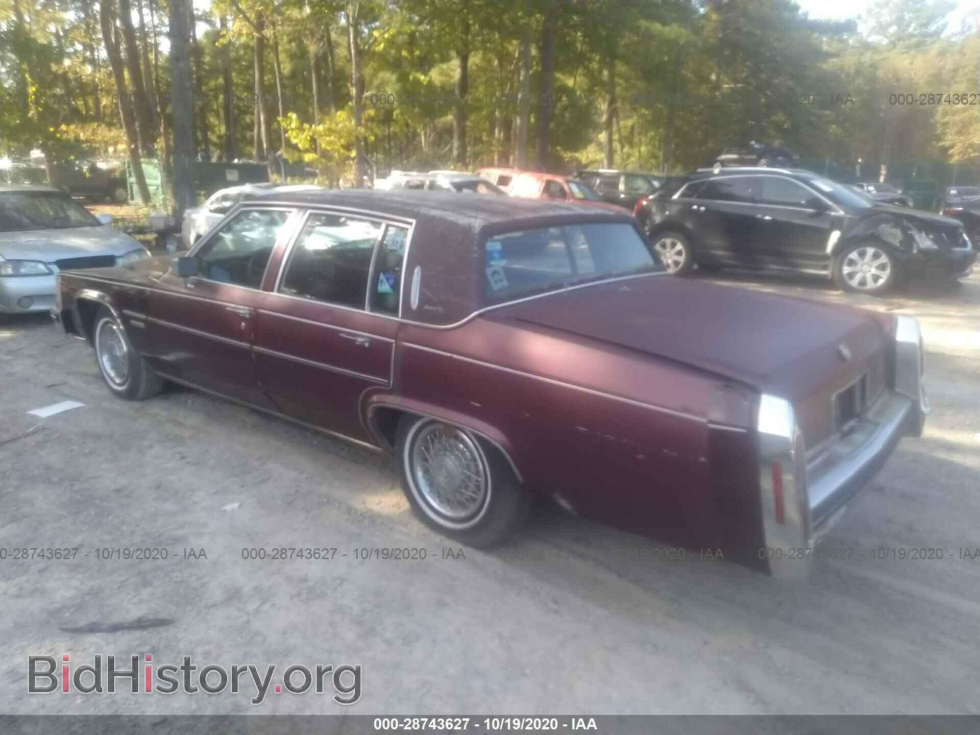 1983 CADILLAC DEVILLE - VIN: 1G6AD6983D9256884 - Фото 3