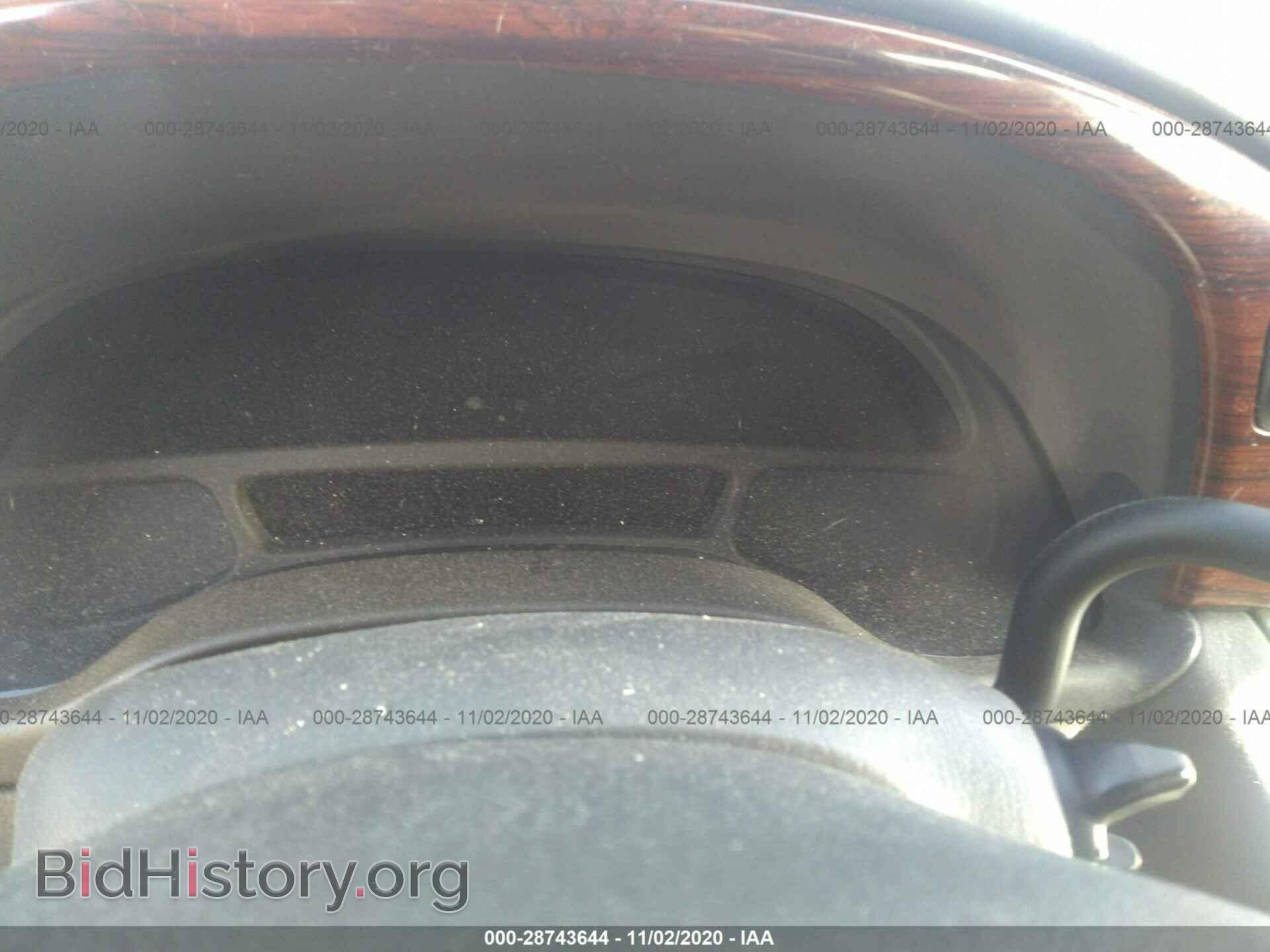 2004 CADILLAC DEVILLE - VIN: 1G6KD54Y24U125285 - Photo 7