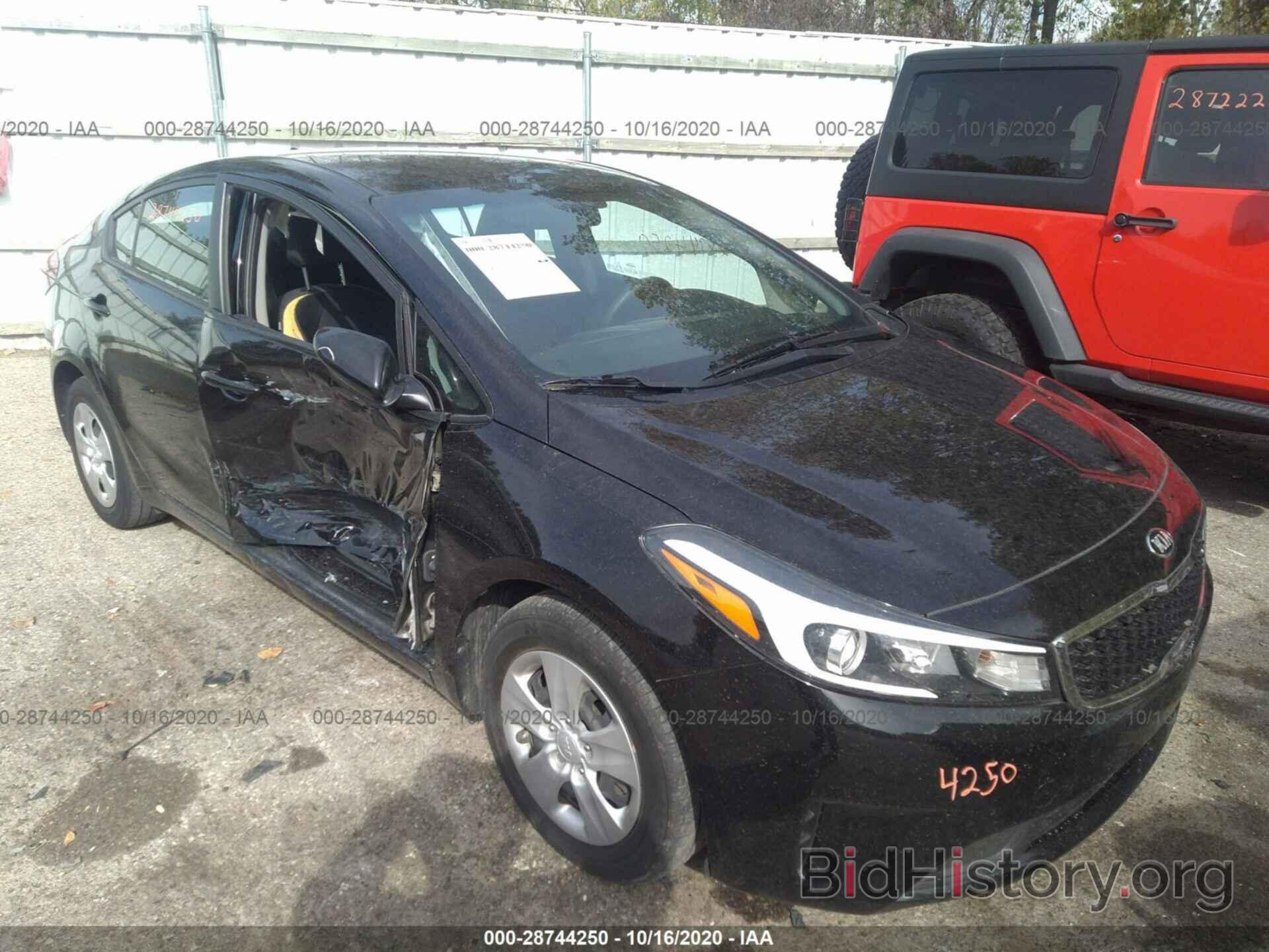 Photo 3KPFL4A78JE212044 - KIA FORTE 2018