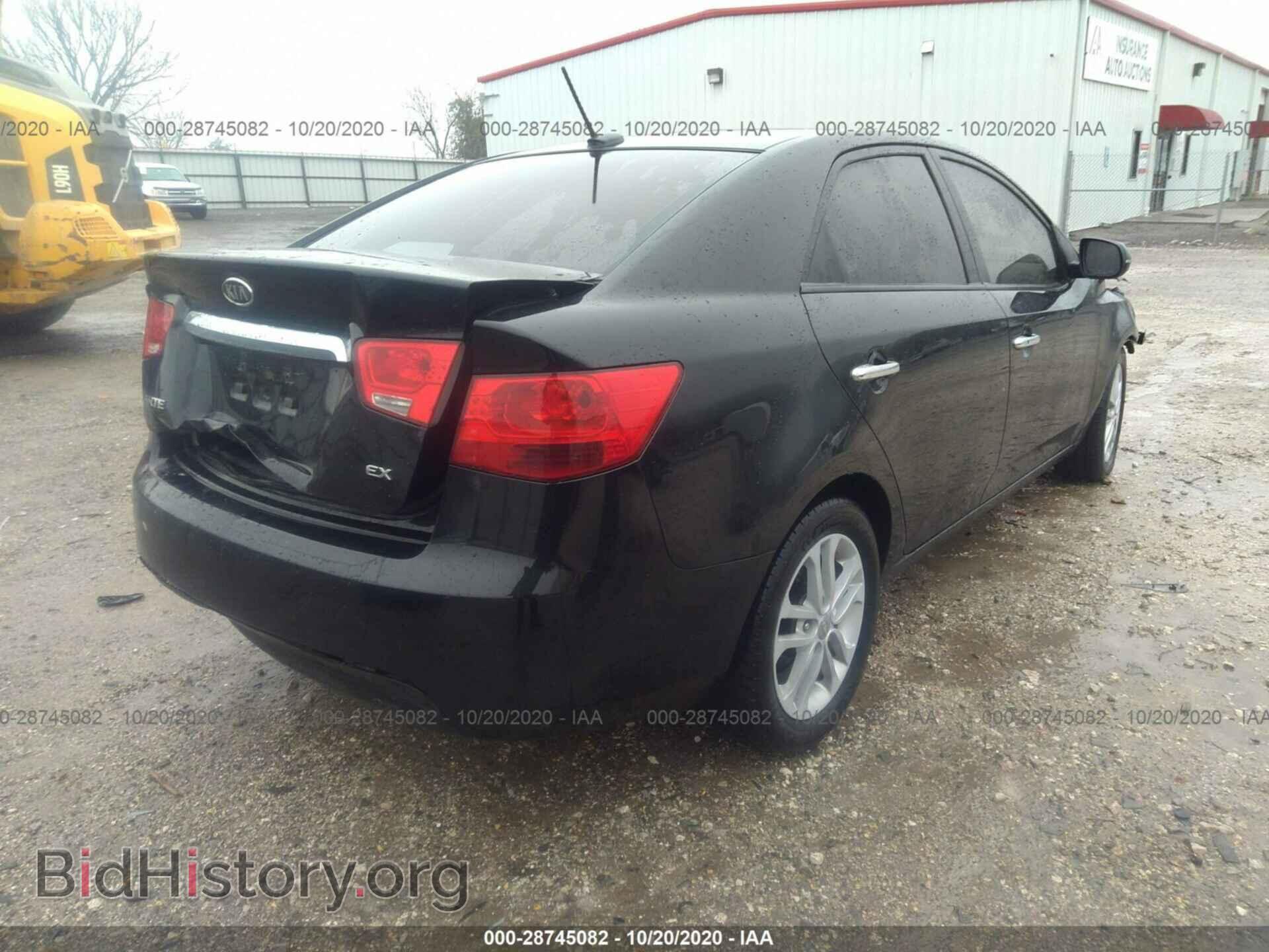 2011 KIA FORTE - VIN: KNAFU4A29B5444647 - Фото 4