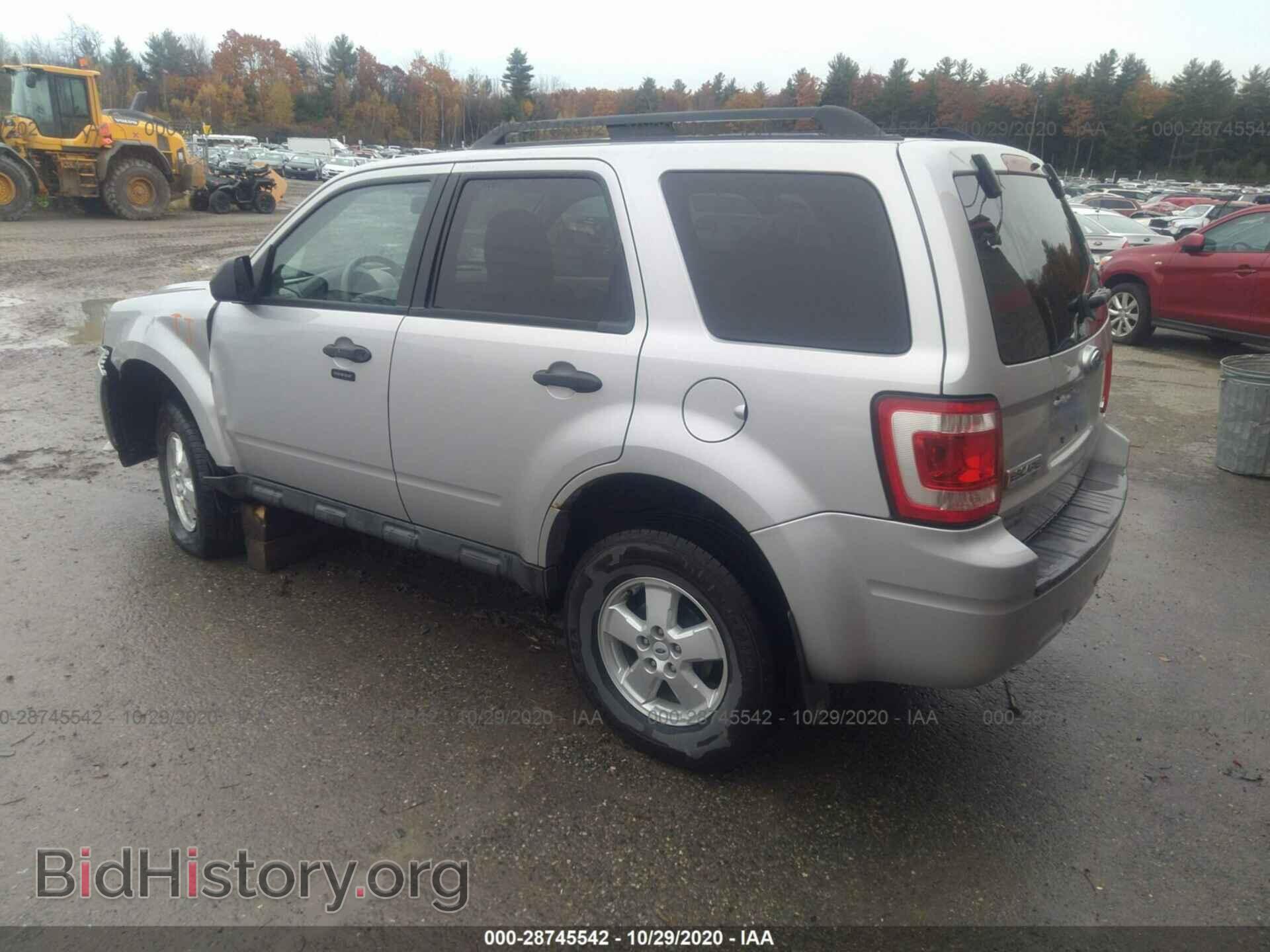 2009 FORD ESCAPE - VIN: 1FMCU93G99KC50283 - Фото 3