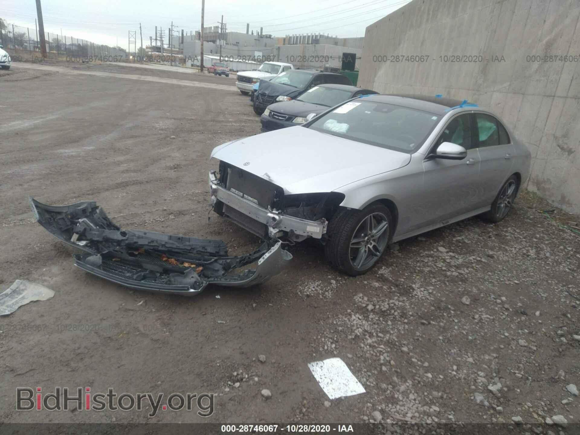 2018 MERCEDES-BENZ E-CLASS - VIN: WDDZF4KB9JA361742 - Фото 2