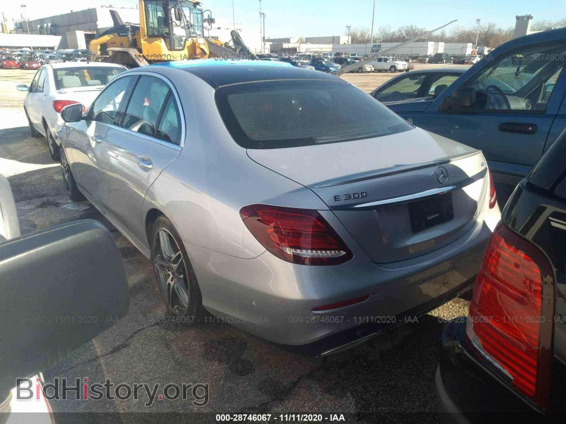 2018 MERCEDES-BENZ E-CLASS - VIN: WDDZF4KB9JA361742 - Фото 3