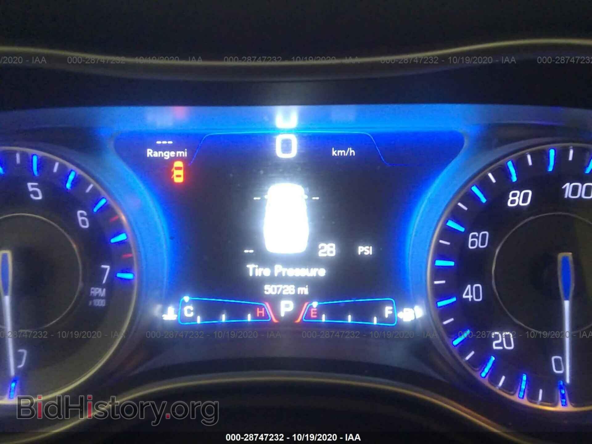 2016 CHRYSLER 300 - VIN: 2C3CCAEG8GH161240 - Фото 7