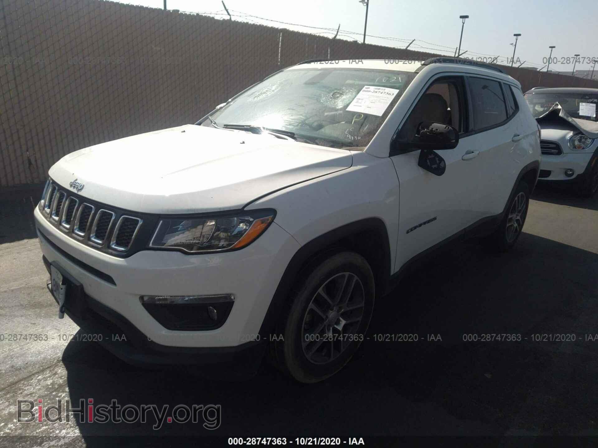 2019 JEEP COMPASS - VIN: 3C4NJCBB4KT819618 - Фото 2