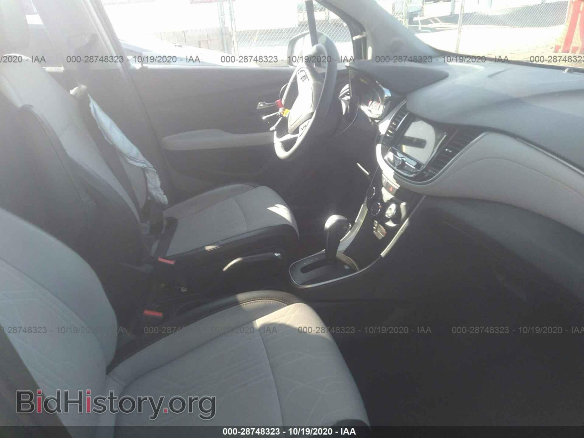 2019 CHEVROLET TRAX - VIN: 3GNCJLSB6KL175943 - Фото 5