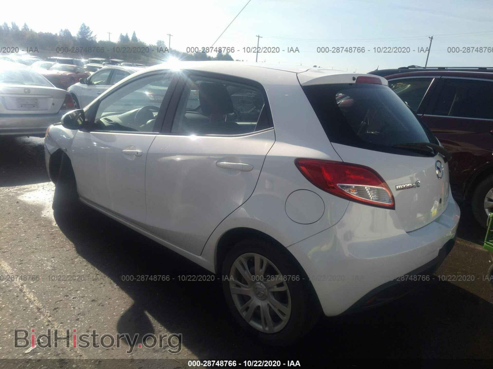 2014 MAZDA MAZDA2 - VIN: JM1DE1KYXE0183314 - Фото 3