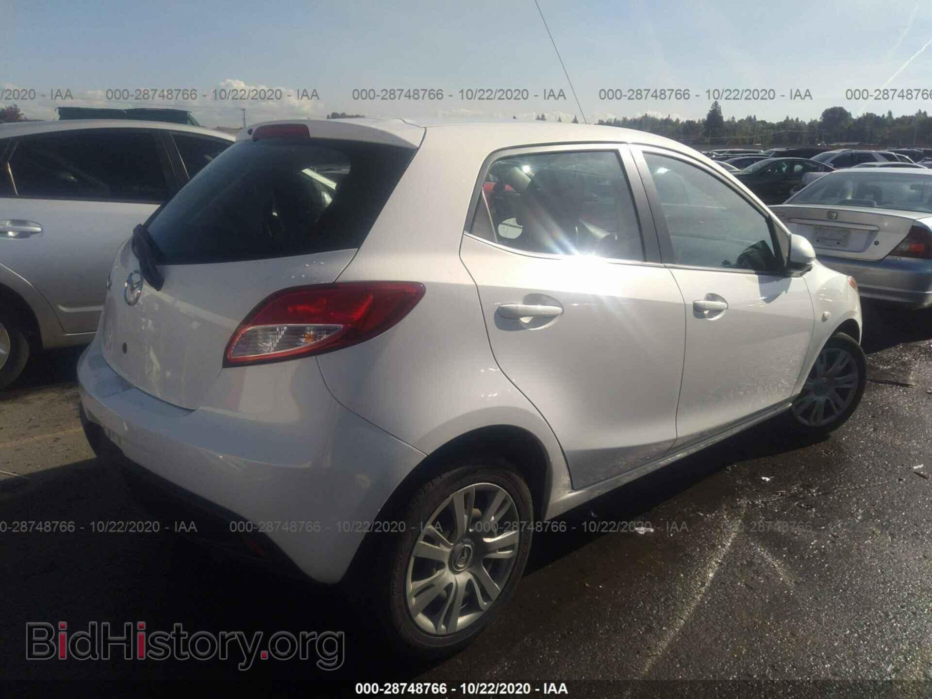 2014 MAZDA MAZDA2 - VIN: JM1DE1KYXE0183314 - Фото 4