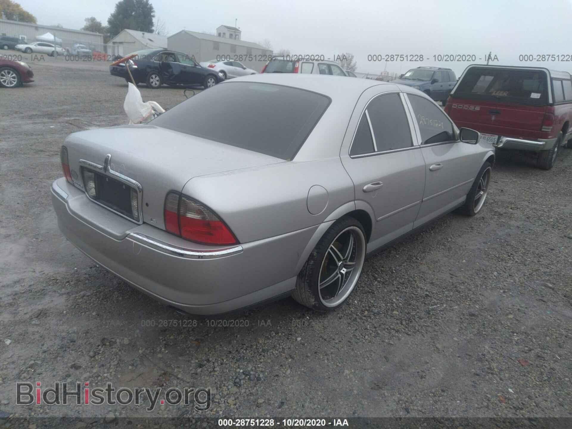 2004 LINCOLN LS - VIN: 1LNHM86SX4Y662623 - Фото 4