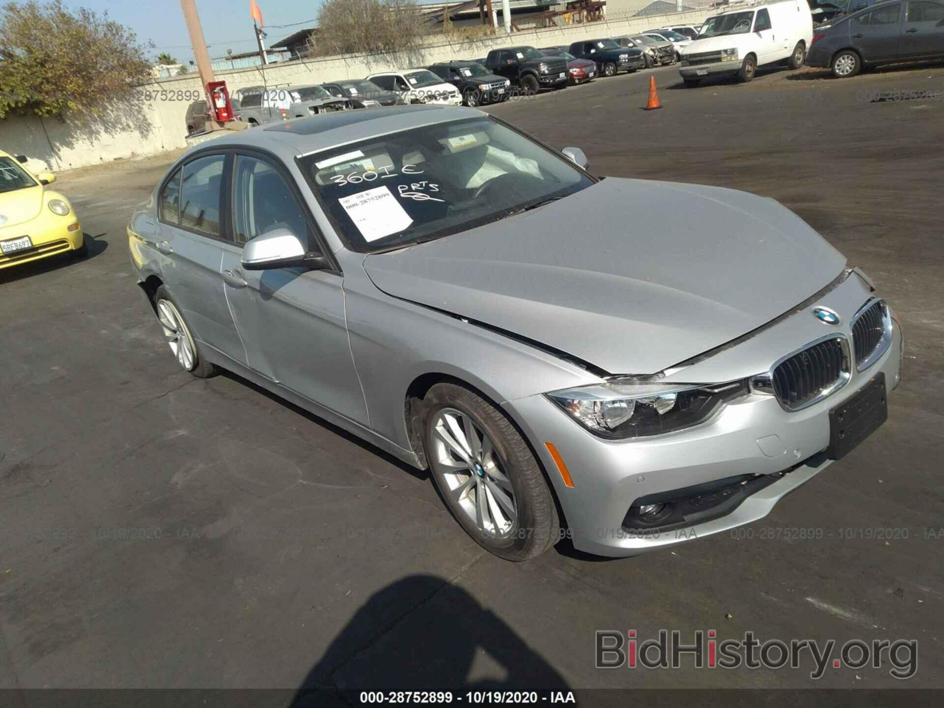 Photo WBA8E1G3XHNU17647 - BMW 3 SERIES 2017