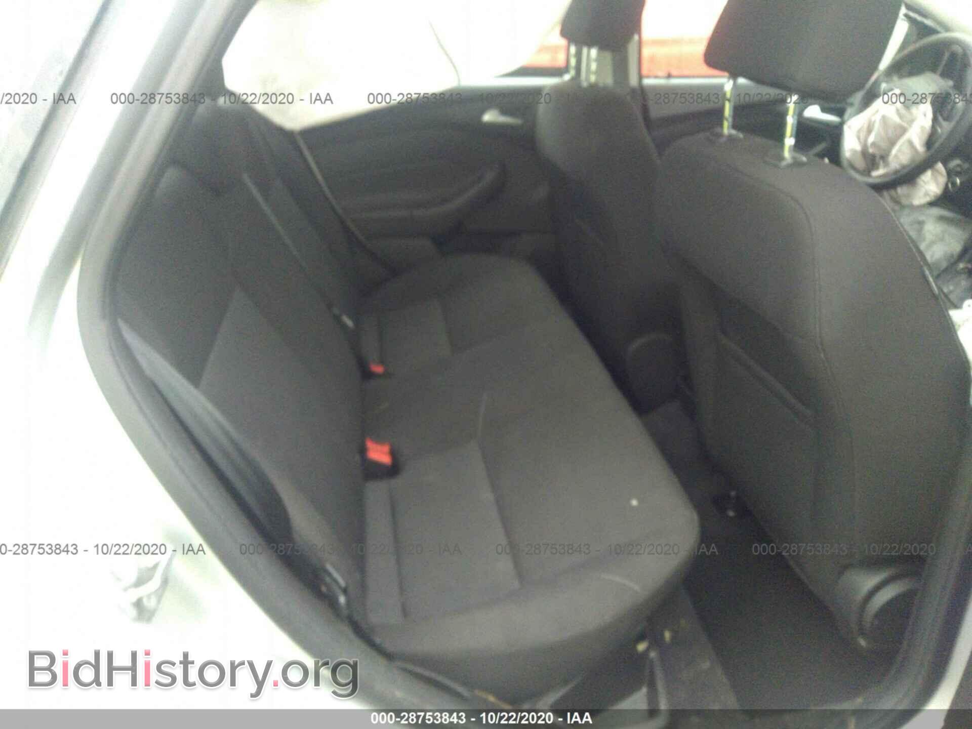 2016 FORD FOCUS - VIN: 1FADP3F24GL332075 - Photo 8