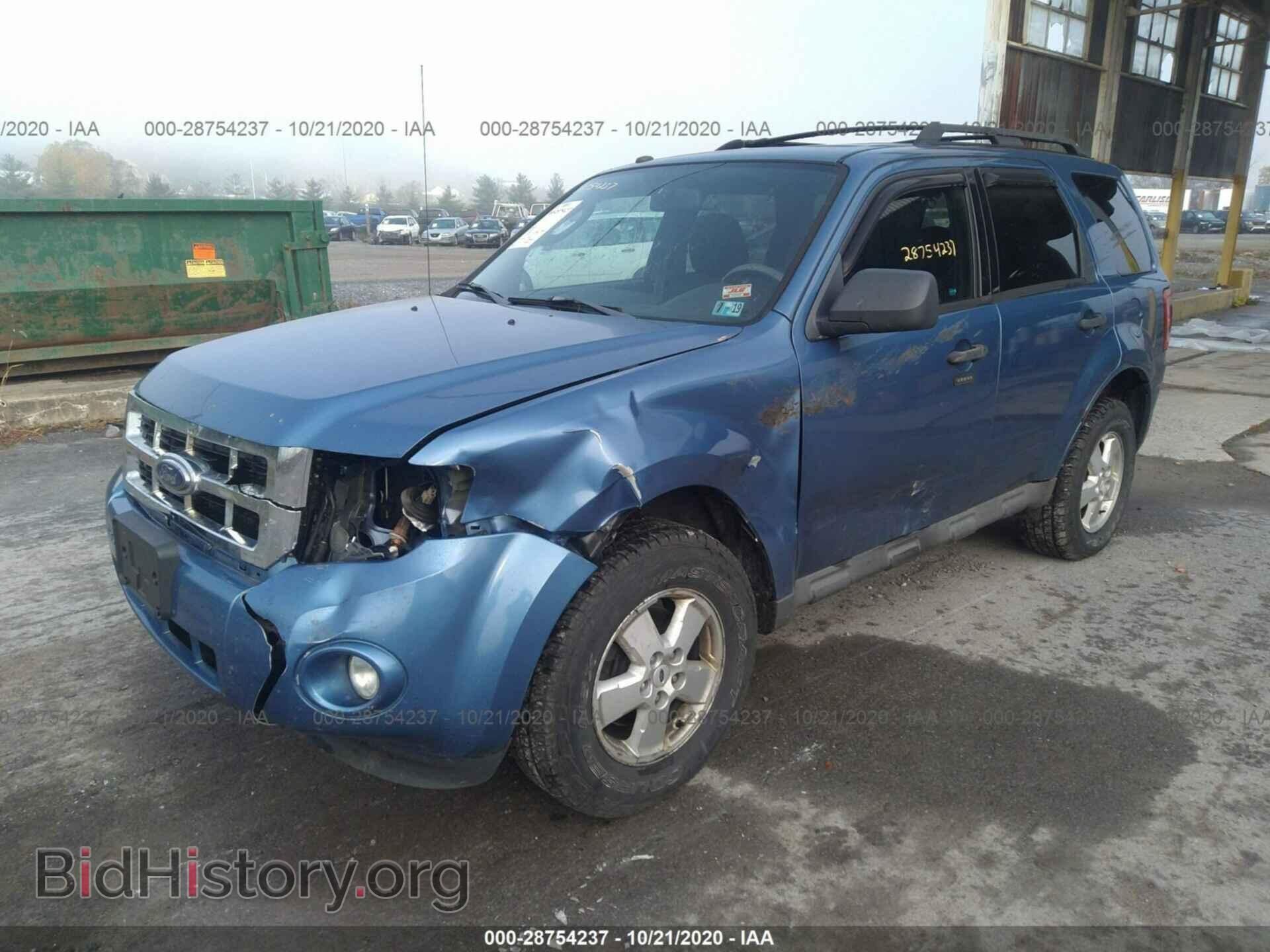 2009 FORD ESCAPE - VIN: 1FMCU93G29KB62823 - Фото 2