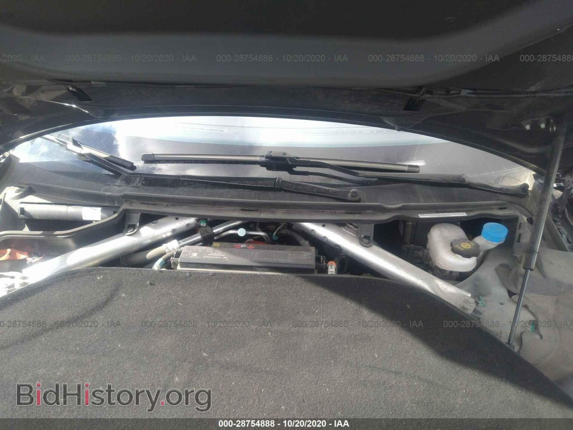 2016 TESLA MODEL S - VIN: 5YJSA1E23GF130419 - Photo 10