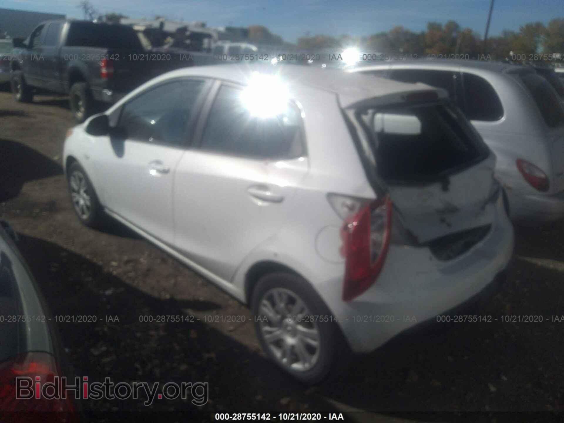 2014 MAZDA MAZDA2 - VIN: JM1DE1KY8E0186390 - Фото 3