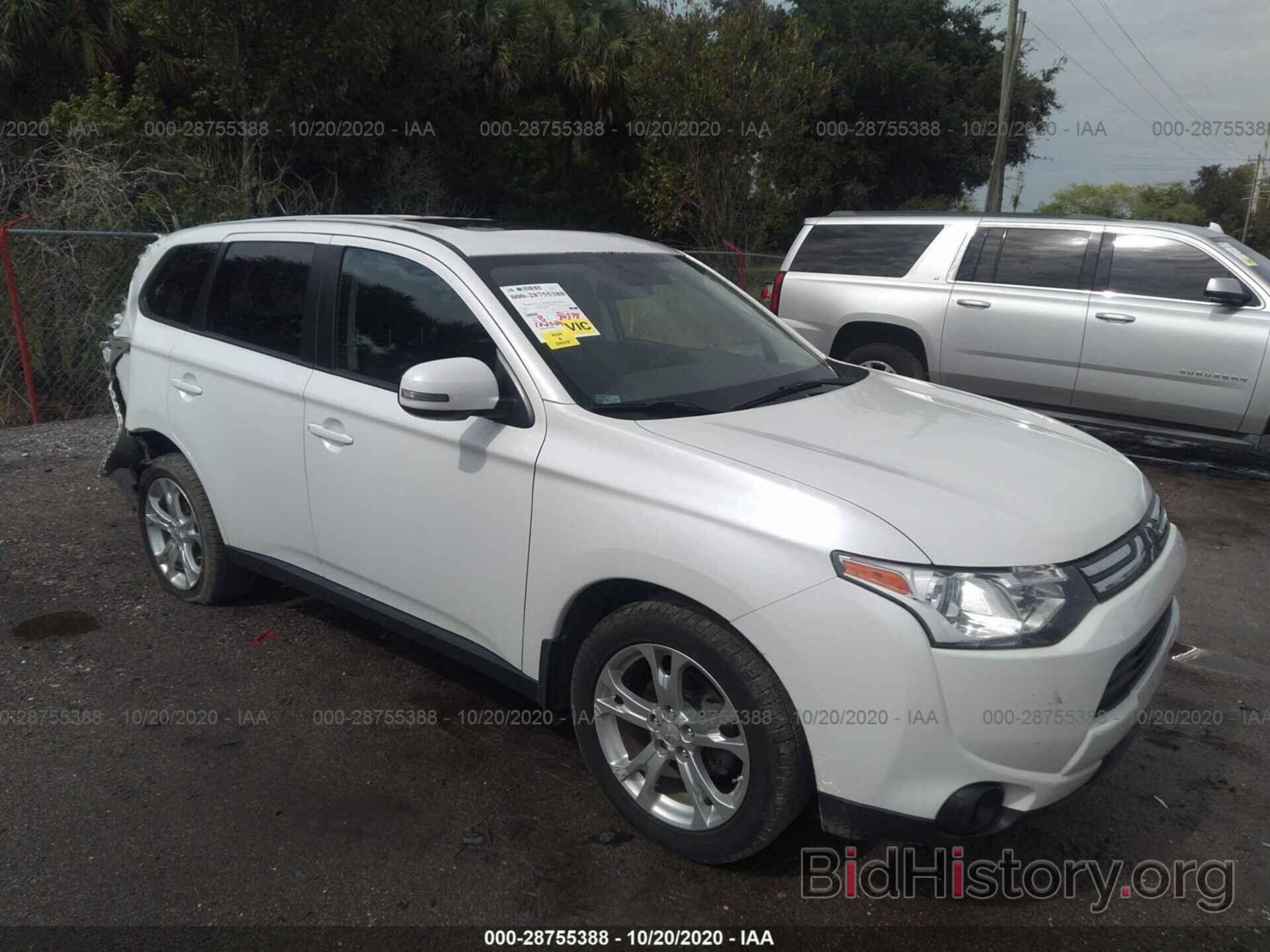 Photo JA4AD3A37EZ004384 - MITSUBISHI OUTLANDER 2014