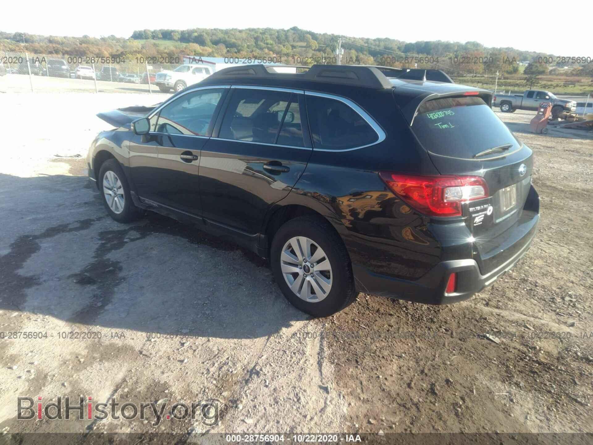 2019 SUBARU OUTBACK - VIN: 4S4BSAFC4K3318517 - Фото 3