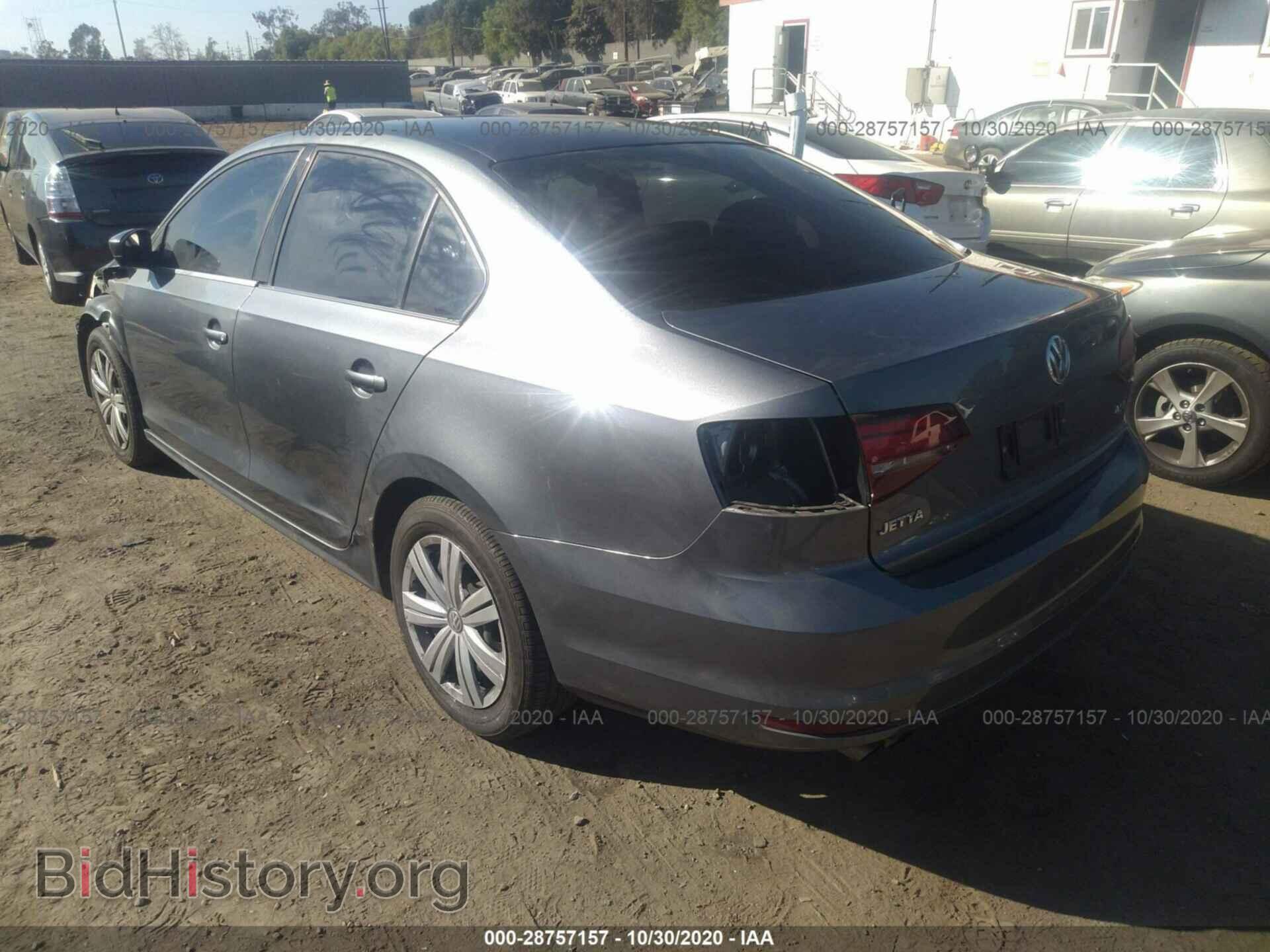 2017 VOLKSWAGEN JETTA - VIN: 3VW2B7AJ4HM314307 - Фото 3