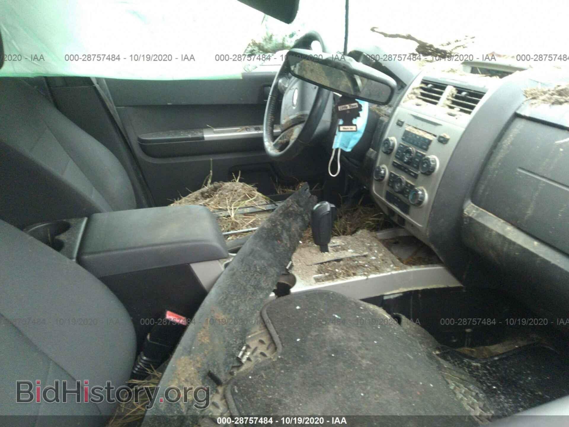 2011 FORD ESCAPE - VIN: 1FMCU0D72BKC03094 - Photo 5